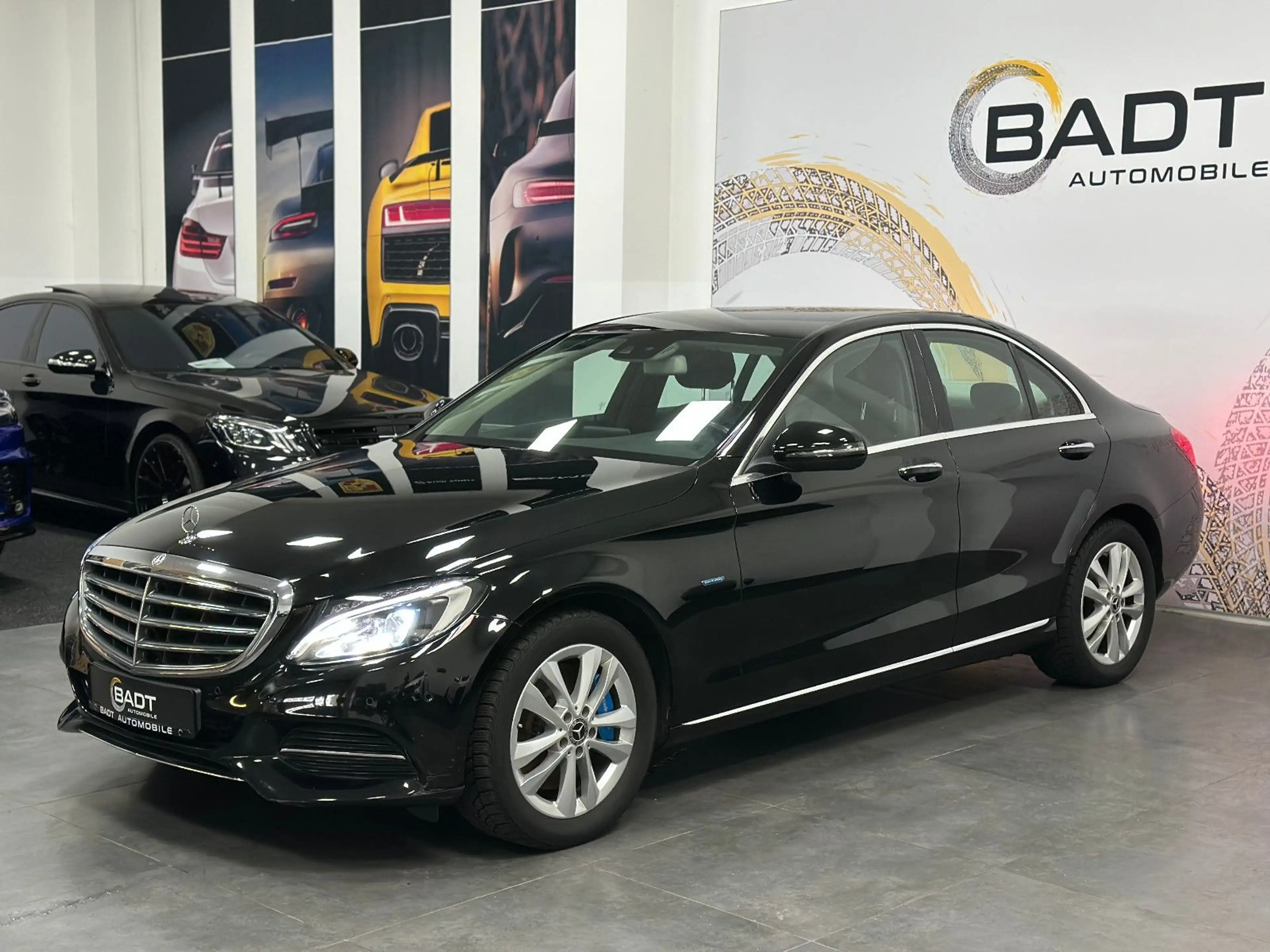 Mercedes-Benz C 350 e Limousine*Totwinkel*Standheizung* — photo 3