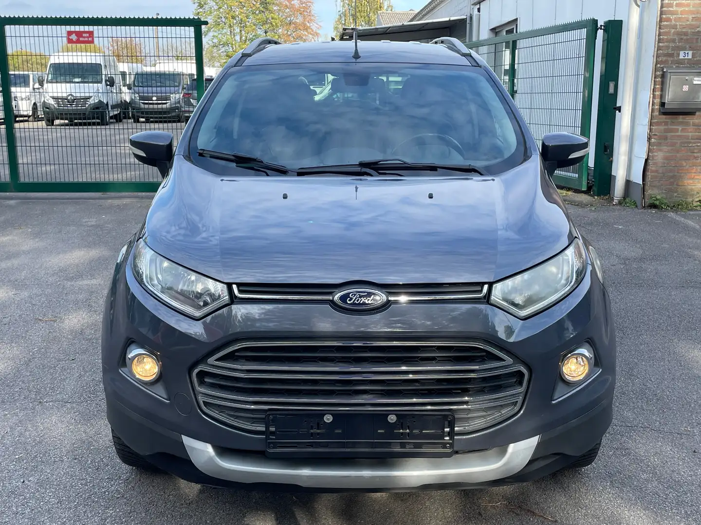 Ford EcoSport Ecosport 1.5 TDCi Titanium 1 ER PROP 7000 HTVA Gris - 2