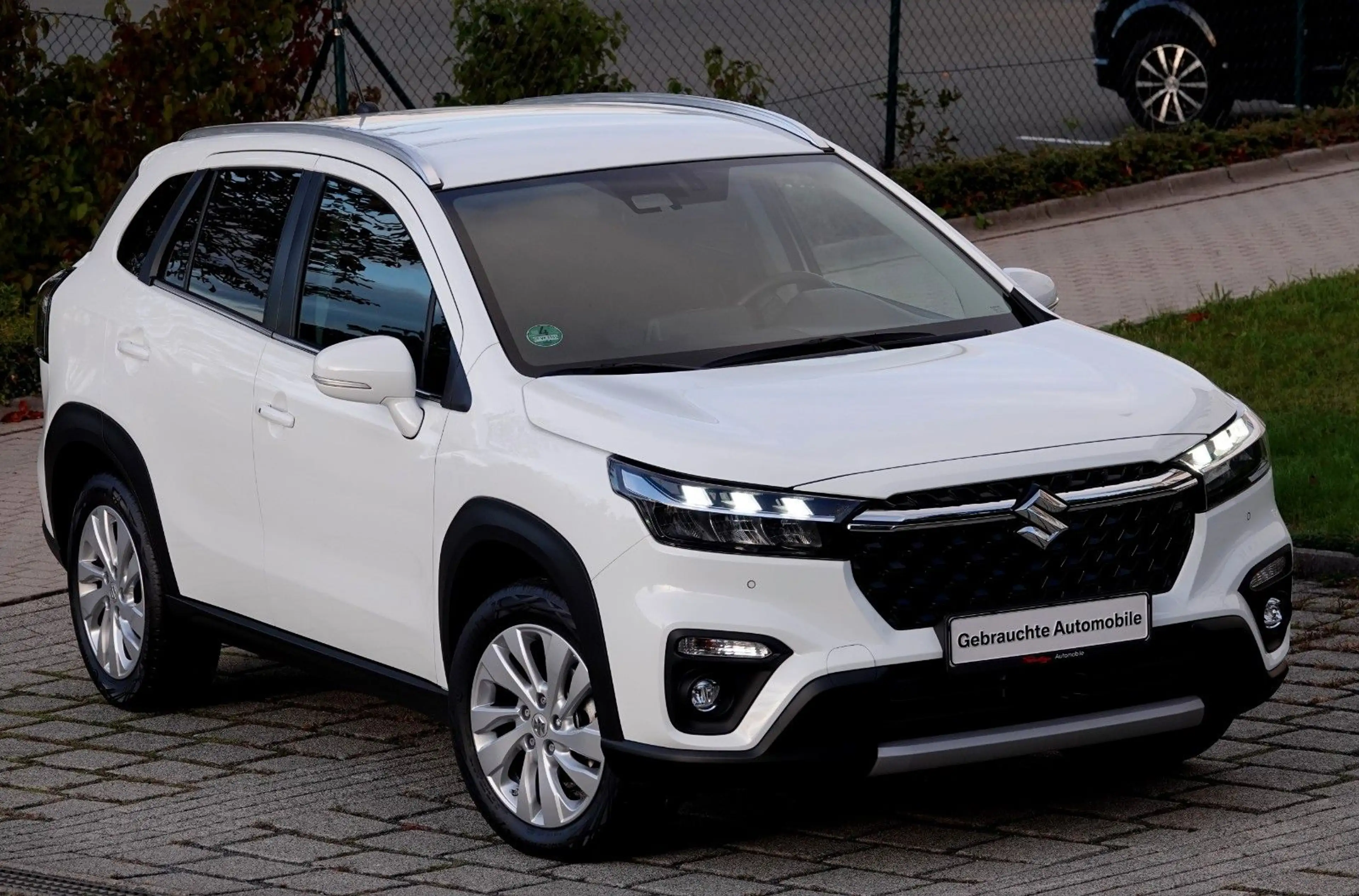 Suzuki SX4 S-Cross - HYBRID *KAMERA* ACC* 1 HAND*