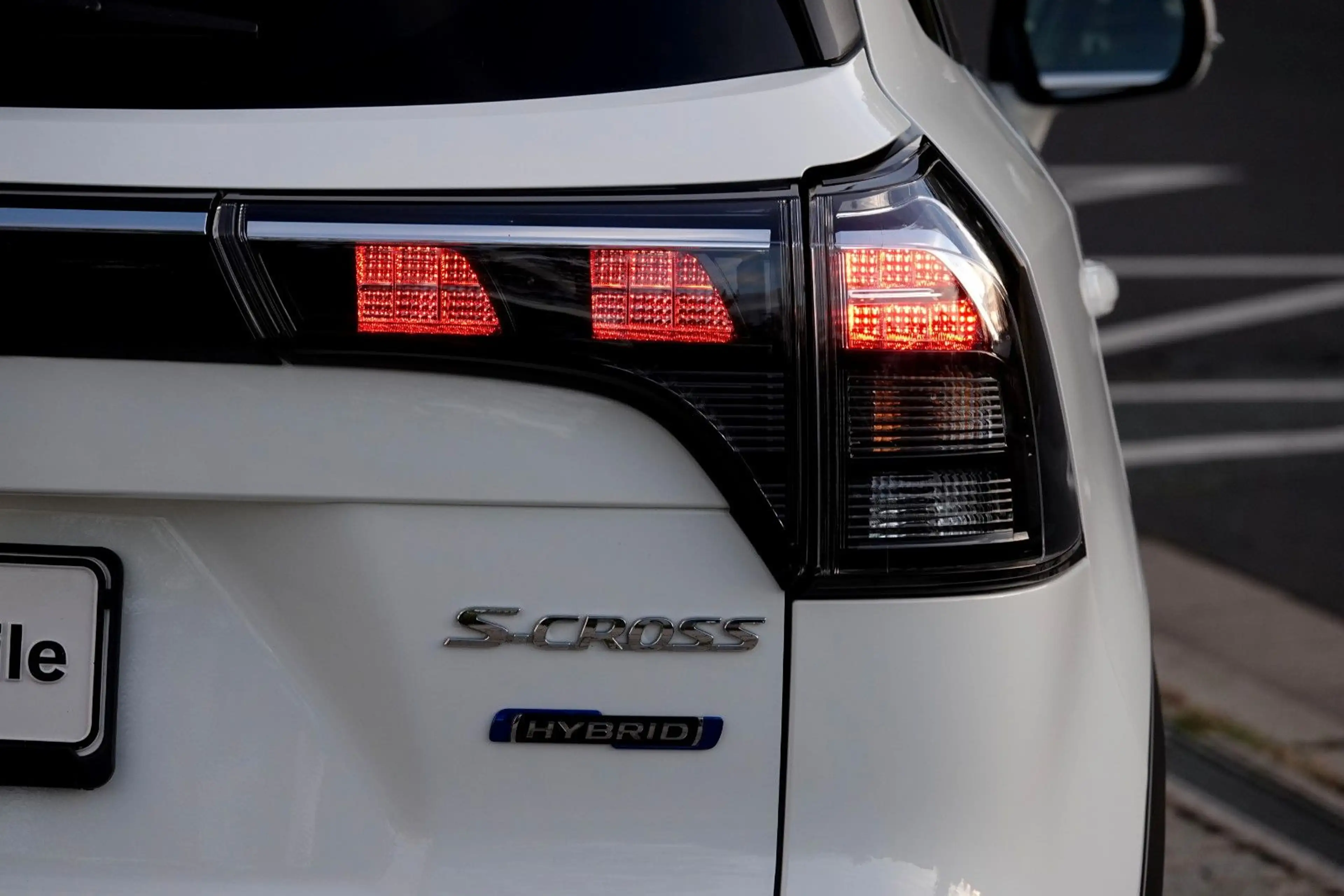Suzuki SX4 S-Cross - HYBRID *KAMERA* ACC* 1 HAND* — photo 7