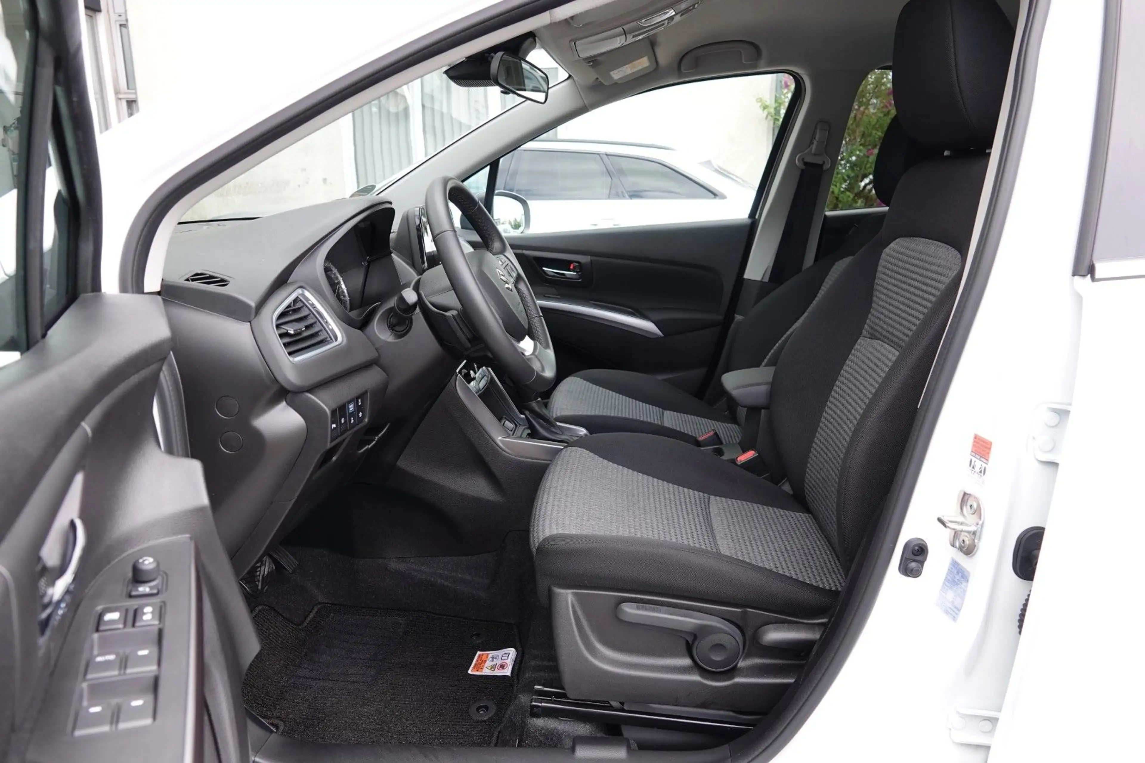 Suzuki SX4 S-Cross - HYBRID *KAMERA* ACC* 1 HAND* — photo 10
