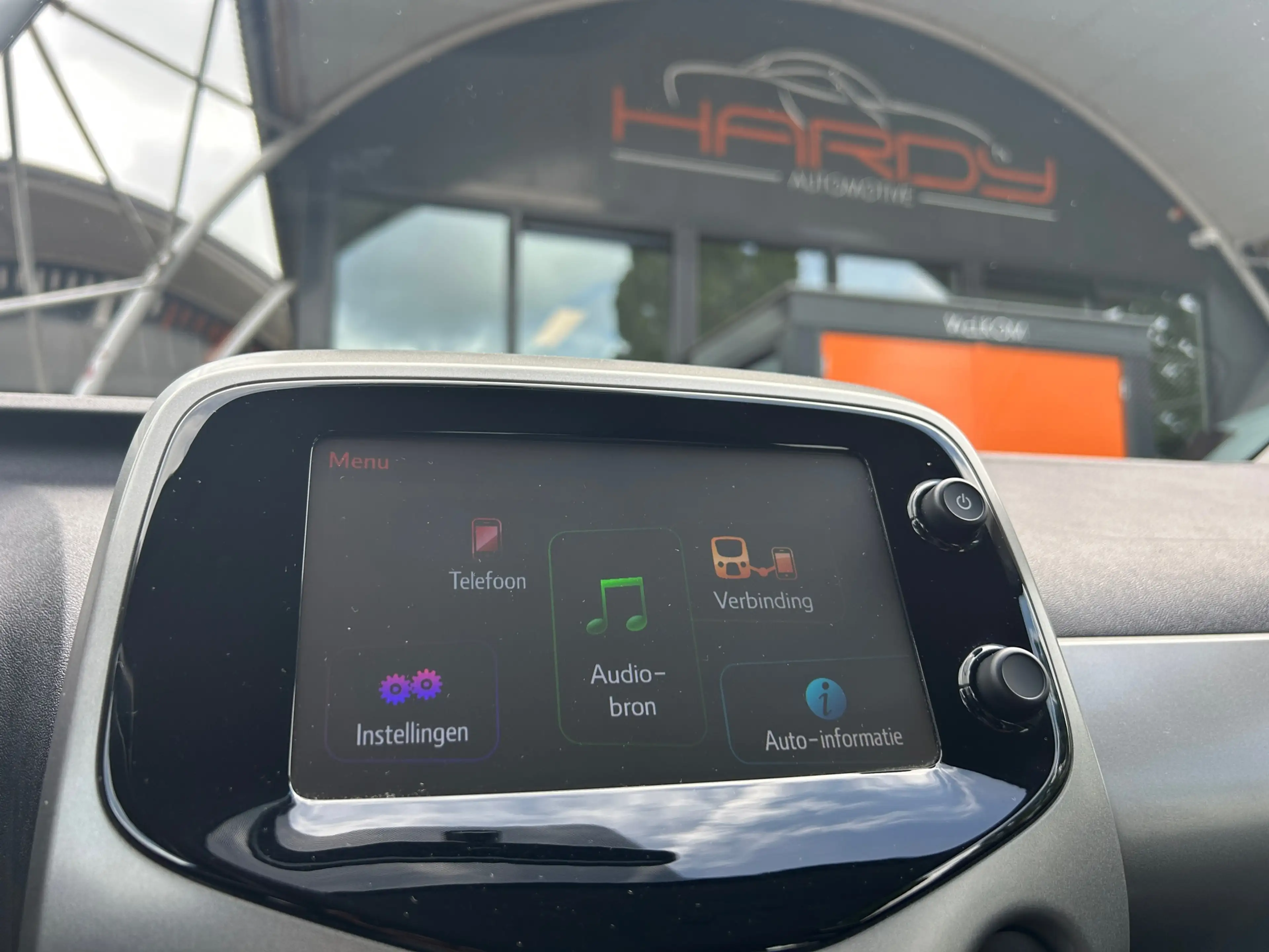 Toyota Aygo 1.0 VVT-i X-PLAY CAMERA 100% Dealer Onderhouden Ri — photo 6