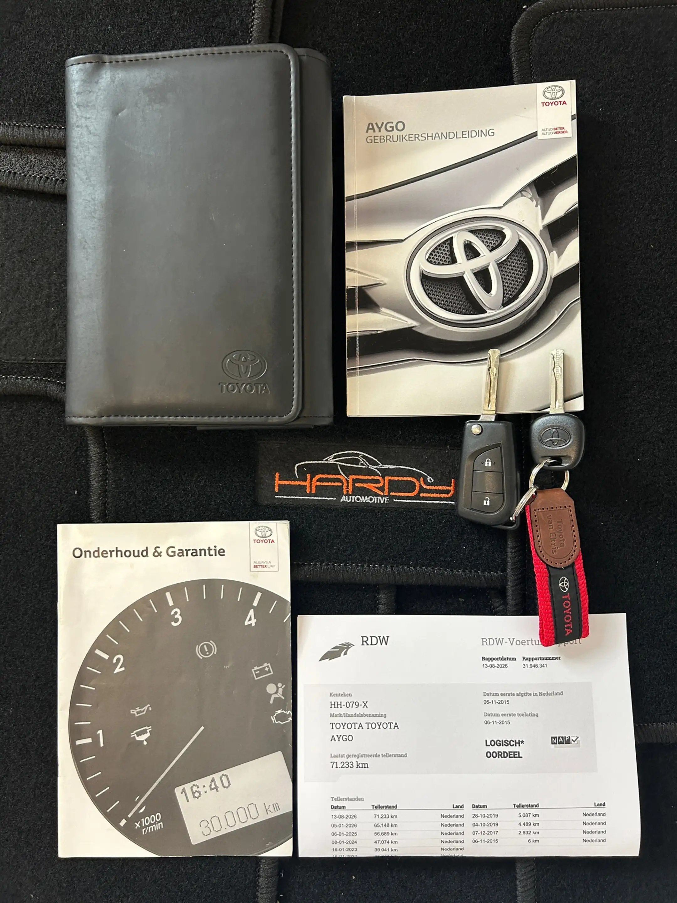 Toyota Aygo 1.0 VVT-i X-PLAY CAMERA 100% Dealer Onderhouden Ri — photo 22