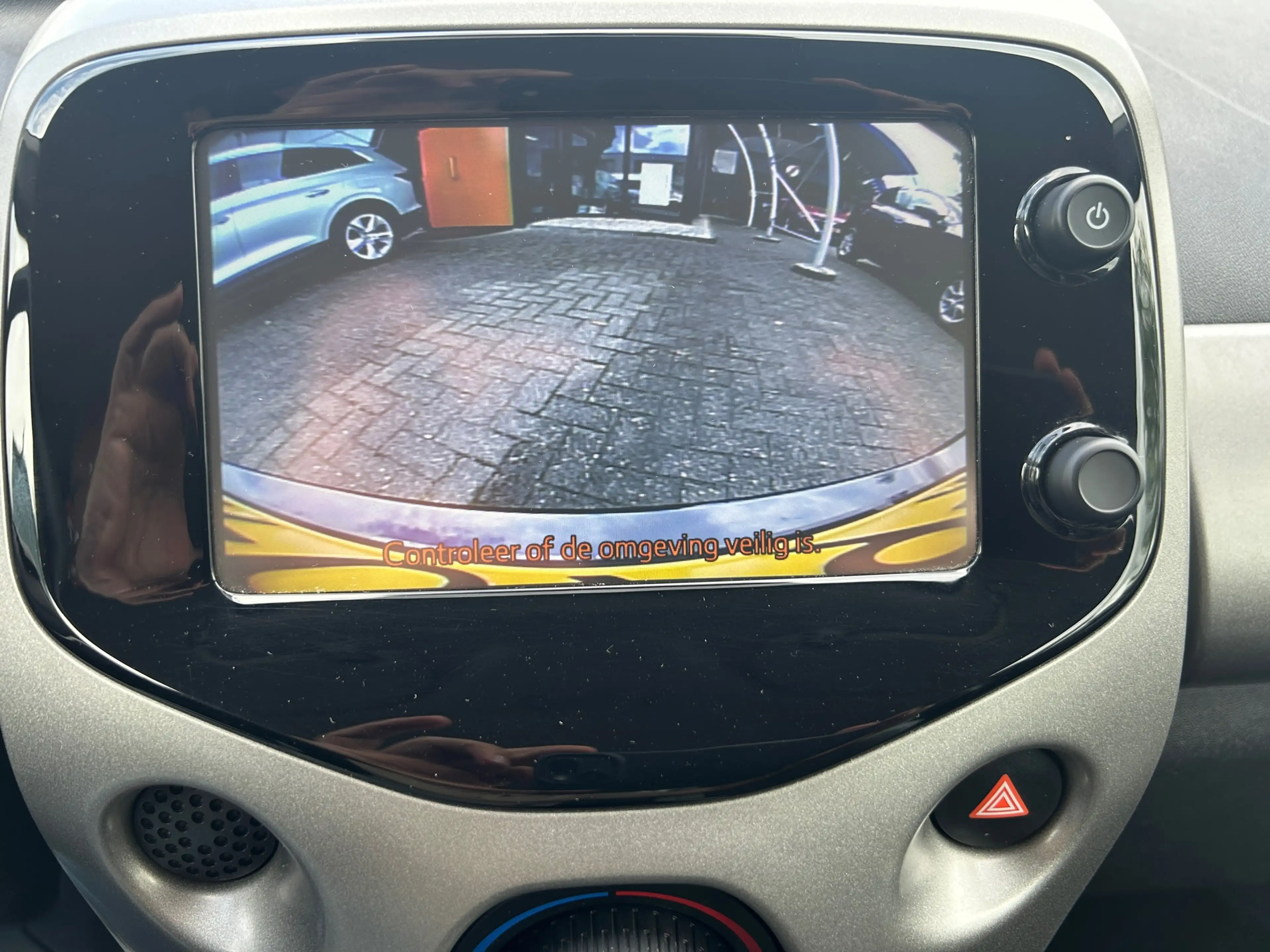 Toyota Aygo 1.0 VVT-i X-PLAY CAMERA 100% Dealer Onderhouden Ri — photo 14