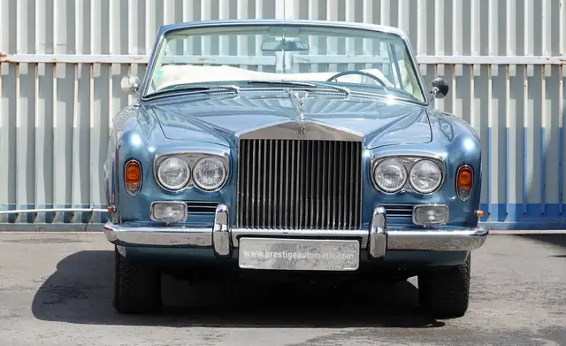 Rolls-Royce Corniche