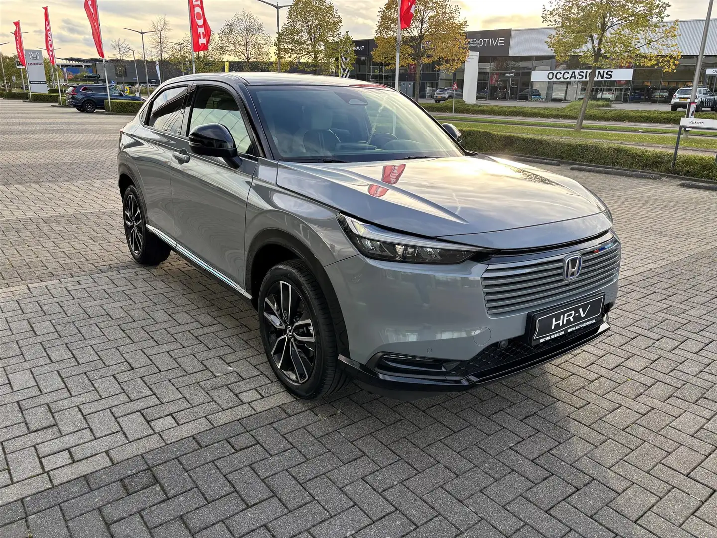 Honda HR-V 1.5 e:HEV Hybrid Advance Style Plus | Pano-dak Grijs - 2