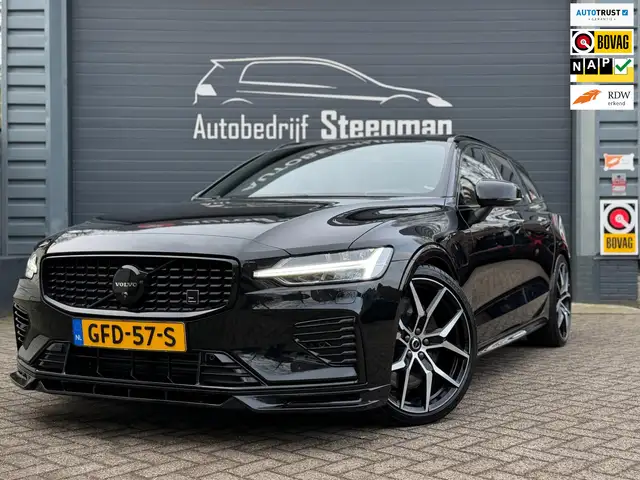 Volvo V60 2.0 T8 Plugin Hybrid AWD Polestar Engineered Heico