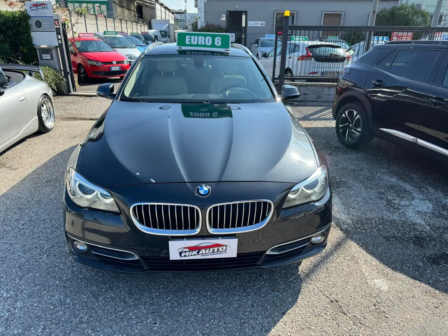 BMW 525 525d Touring xdrive Luxury auto E6 Grigio - 1