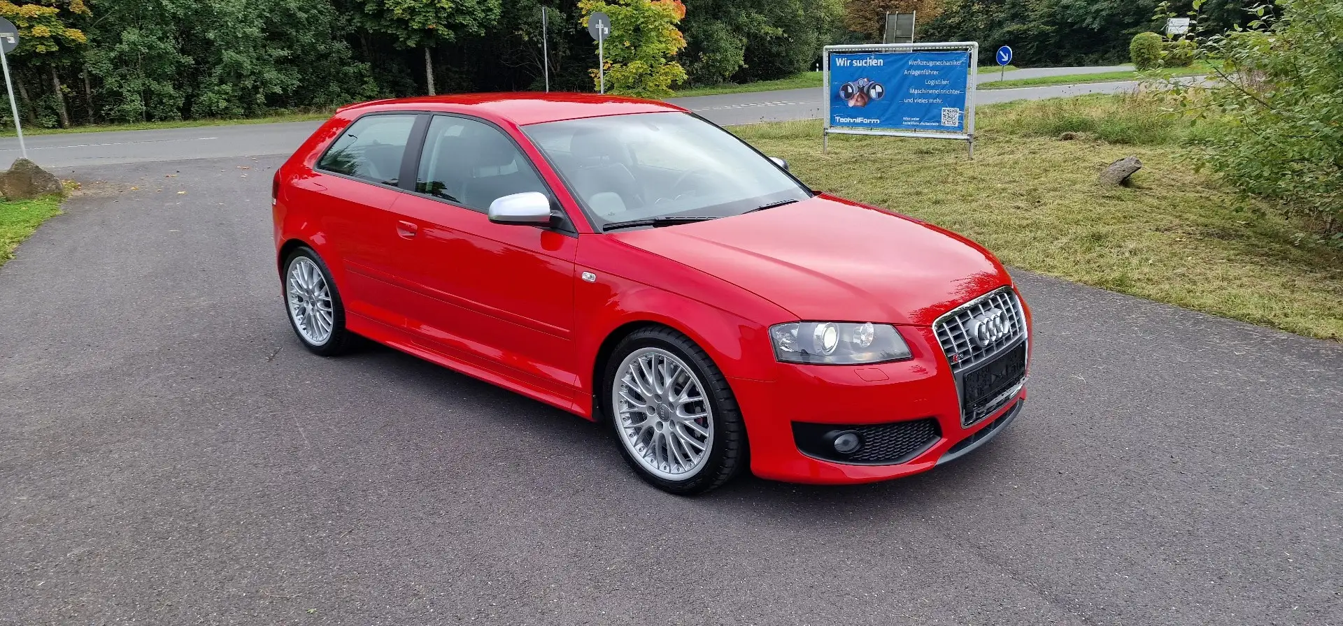 Audi S3 aus 1. Hand mit wenig Km Rot - 1