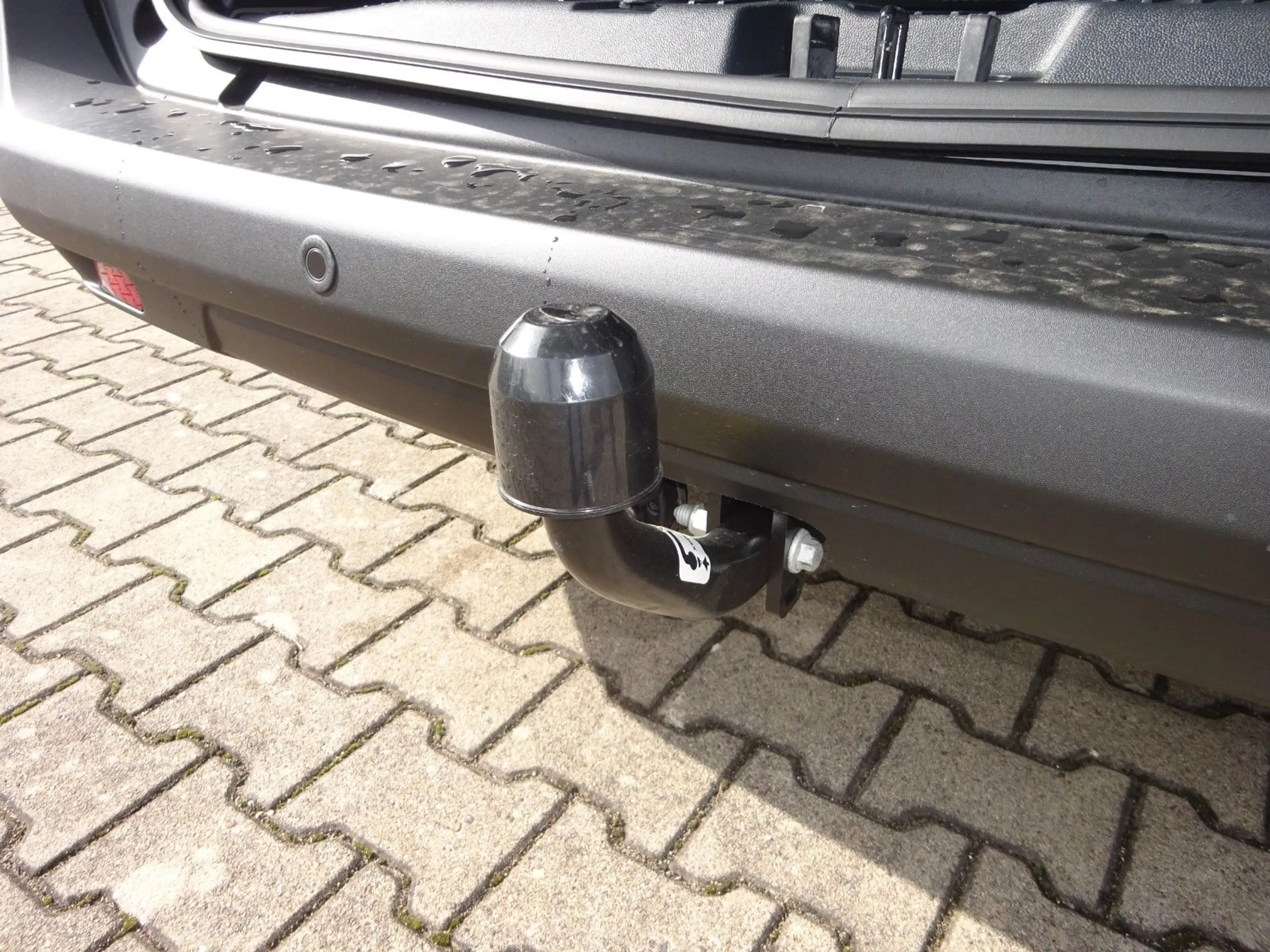 Ford Tourneo Courier 1.0L Active Aut. AHK WiPa ACC — photo 9