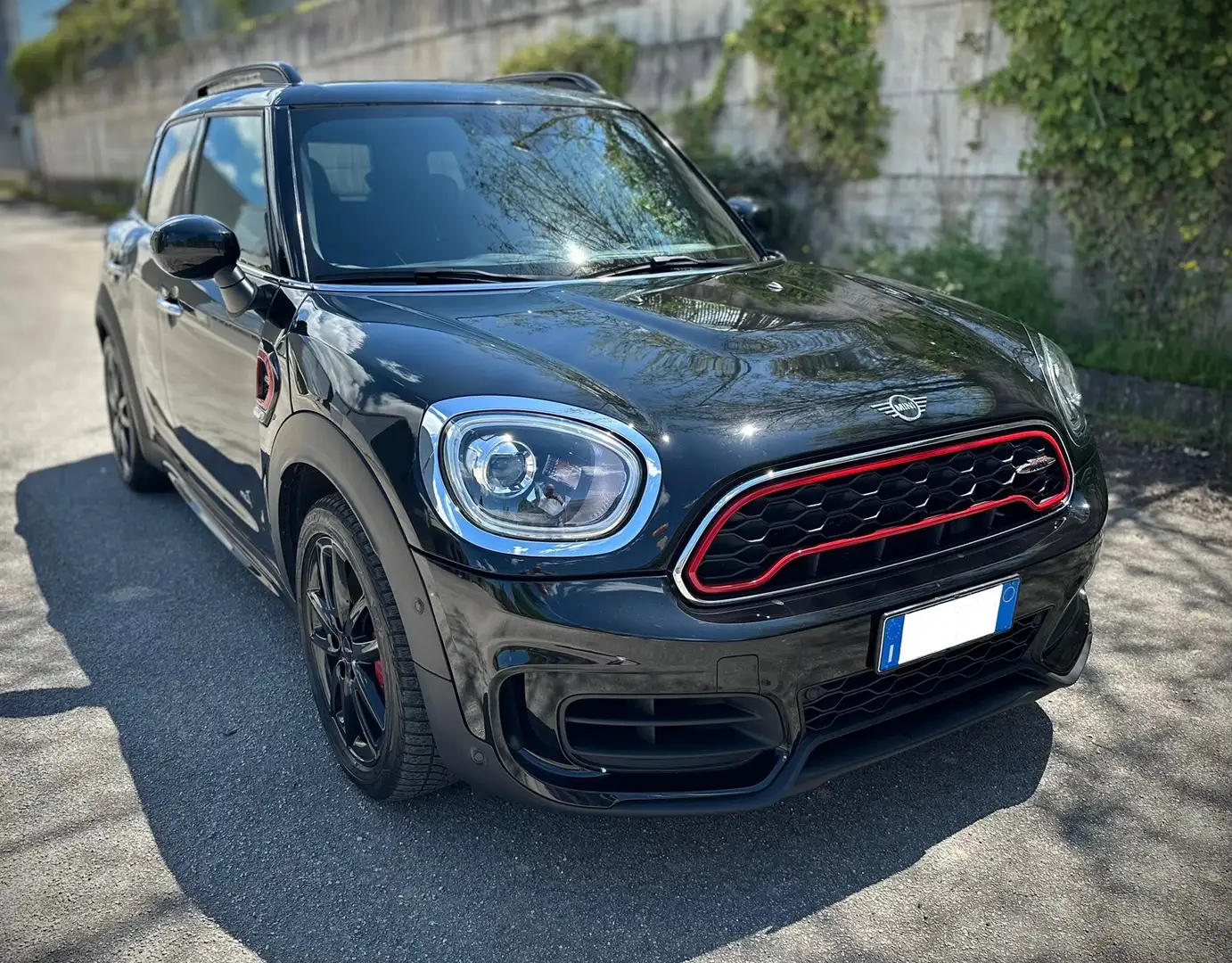 MINI John Cooper Works Countryman Mini Countryman F60 20172.0 JCW auto Černá - 1