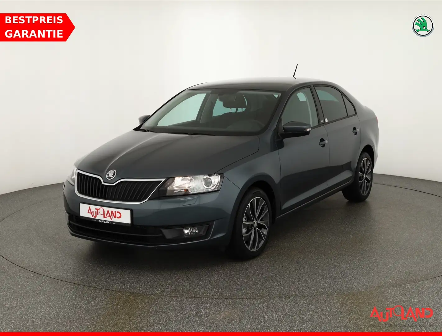 Skoda Rapid/Spaceback Rapid 1.4 TSI DSG Edition Xenon Sitzheizung PDC Gris - 1