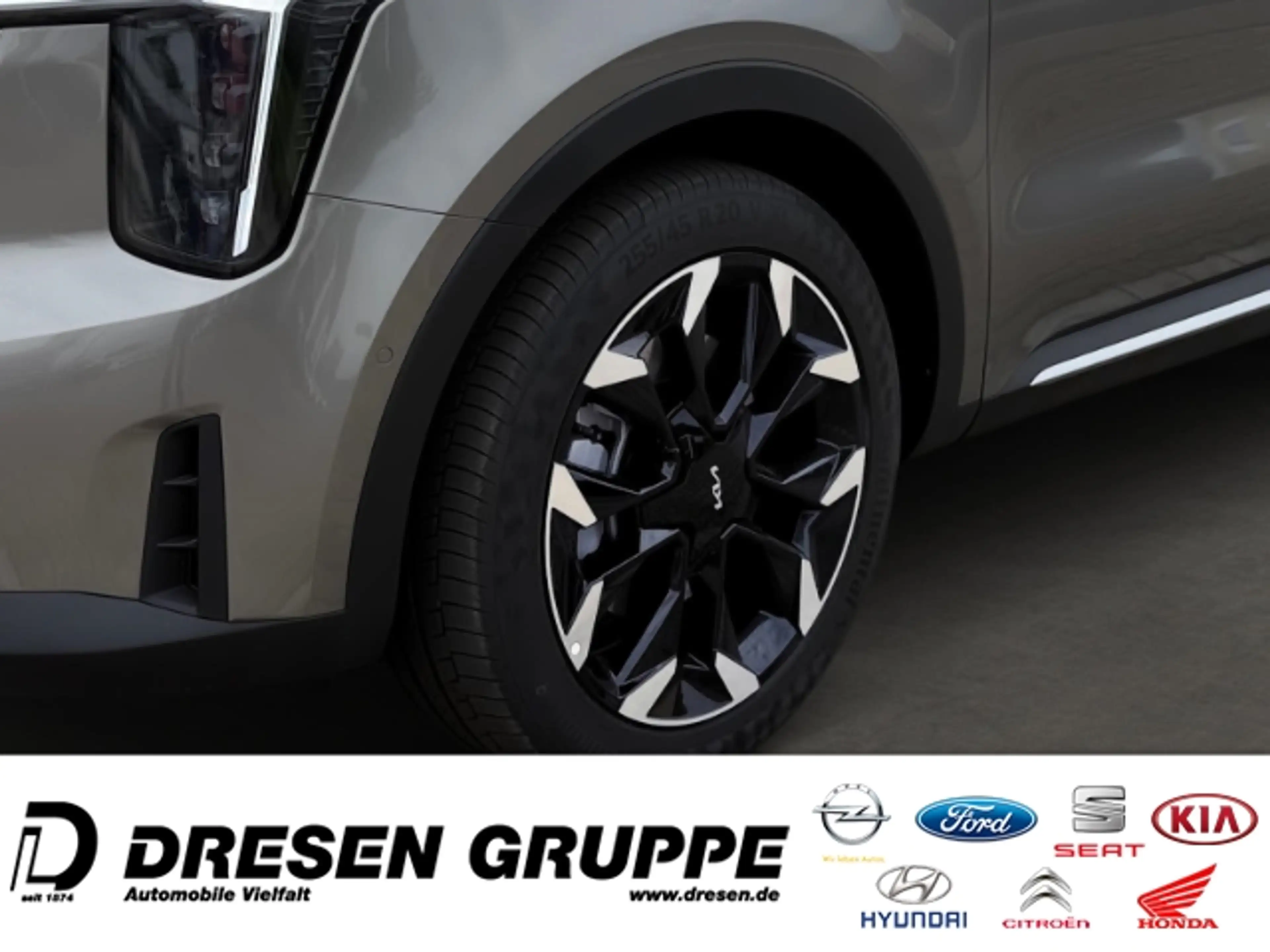 Kia Sorento PLATINUM 4WD 2.2D NAVI,DAB,KLIMA,CARPLAY,SITZHZG,L — photo 6