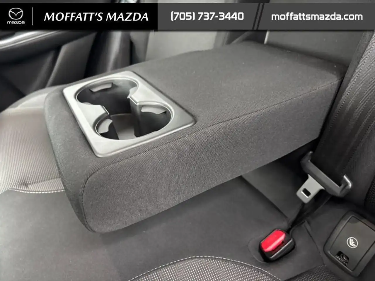 Mazda CX-30 снимка Mazda CX-30