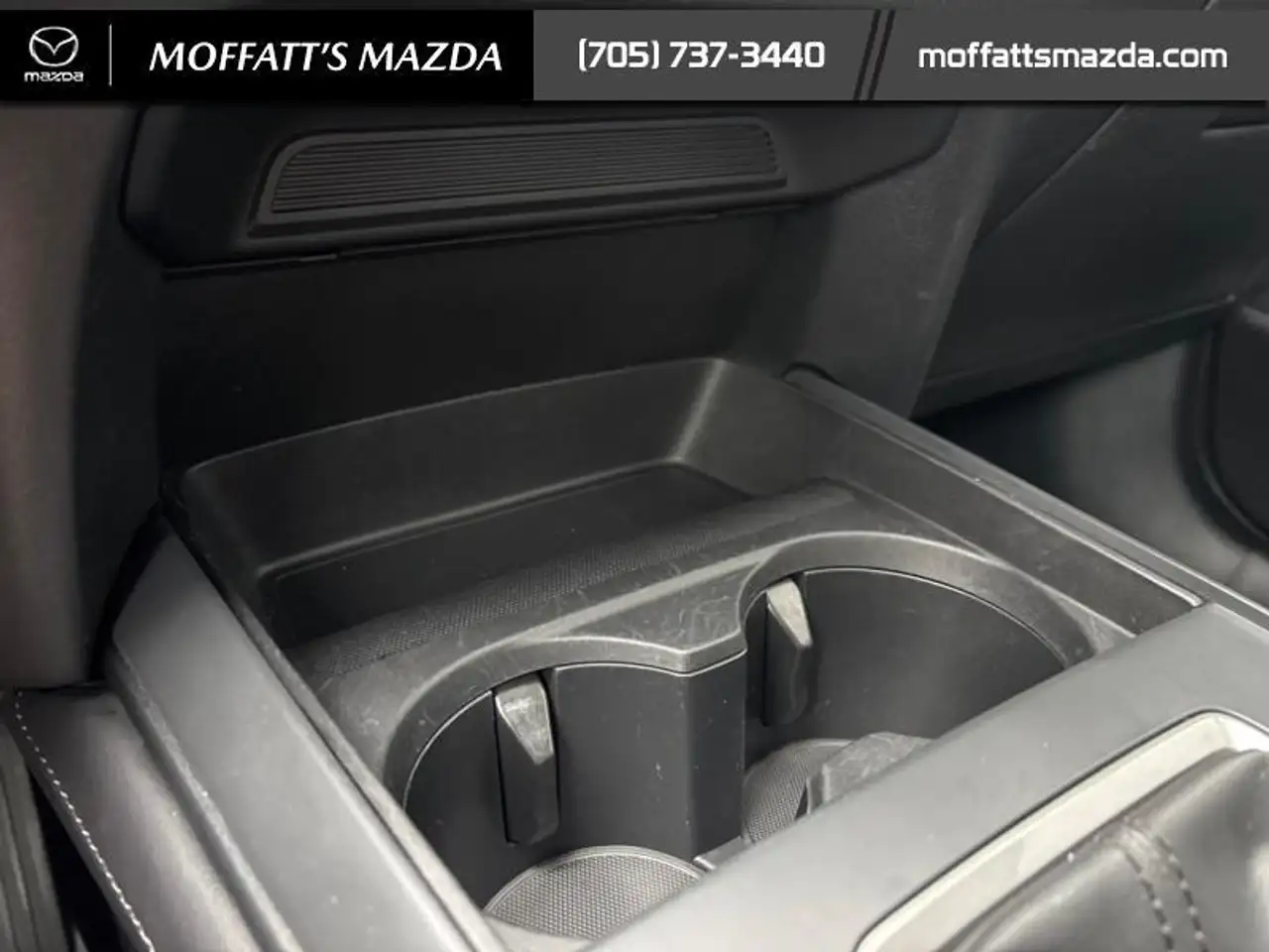 Mazda CX-30 снимка Mazda CX-30