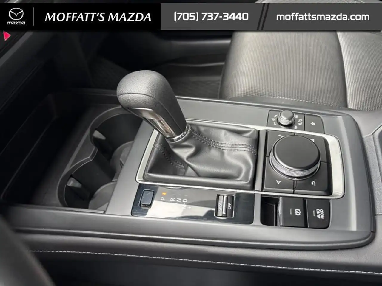 Mazda CX-30 снимка Mazda CX-30