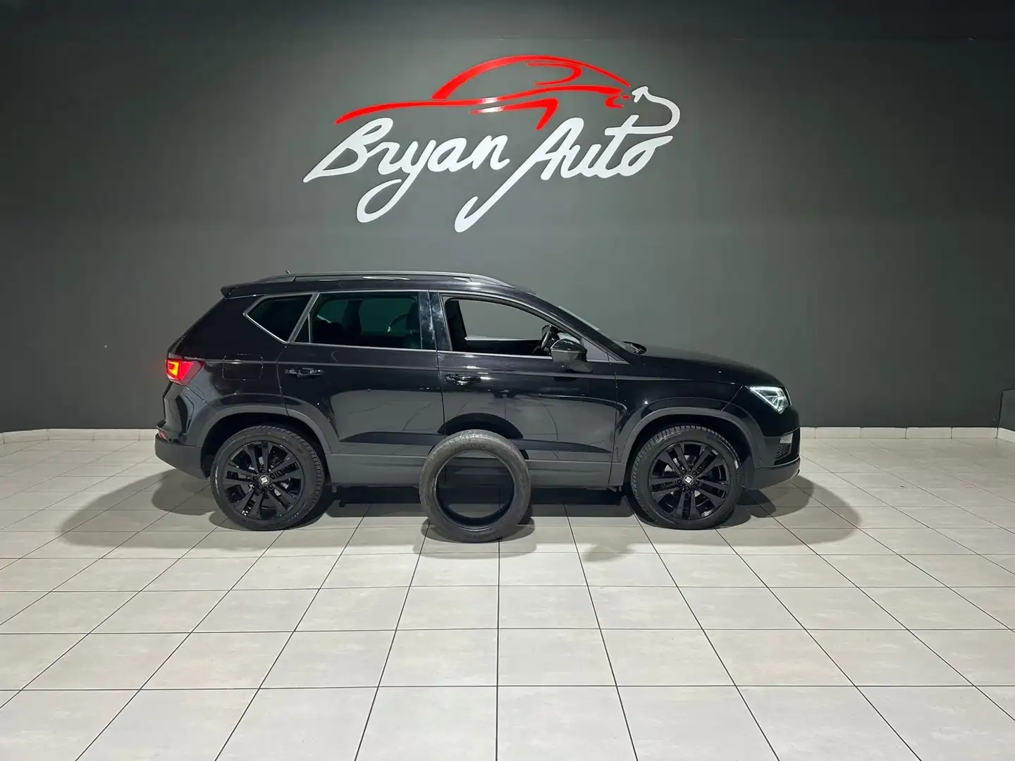 SEAT Ateca 1.6 tdi Xcellence dsg BLACK EDITION - 1