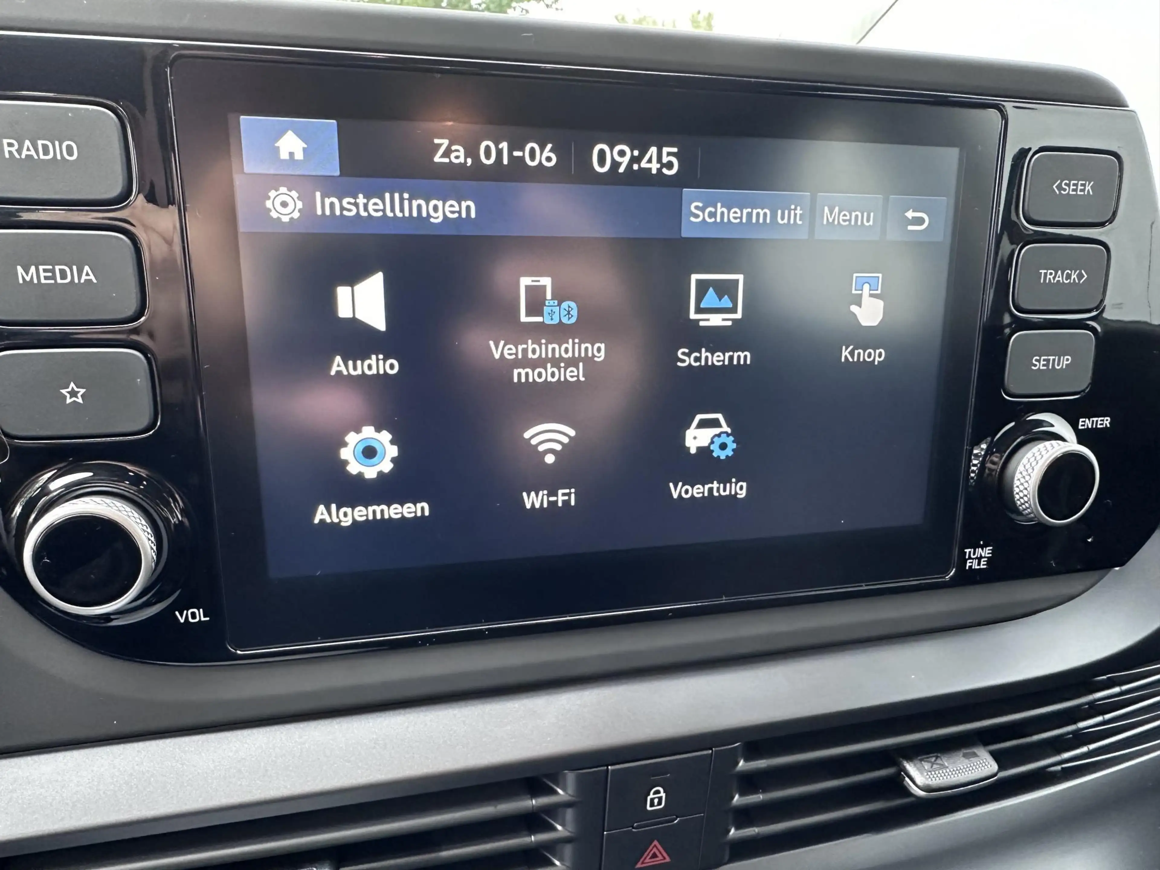 Hyundai BAYON 1.0 T-GDI Comfort / Automaat / Navigatie middels A — photo 19