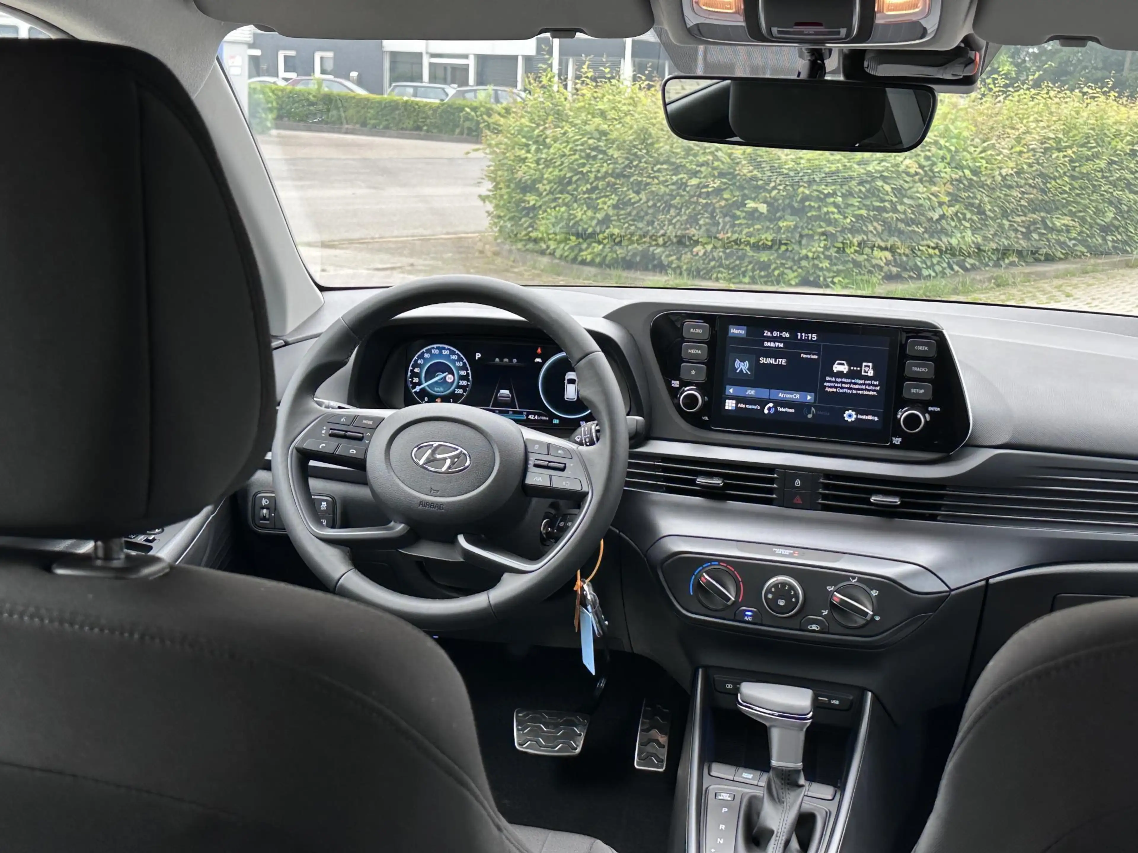 Hyundai BAYON 1.0 T-GDI Comfort / Automaat / Navigatie middels A — photo 2