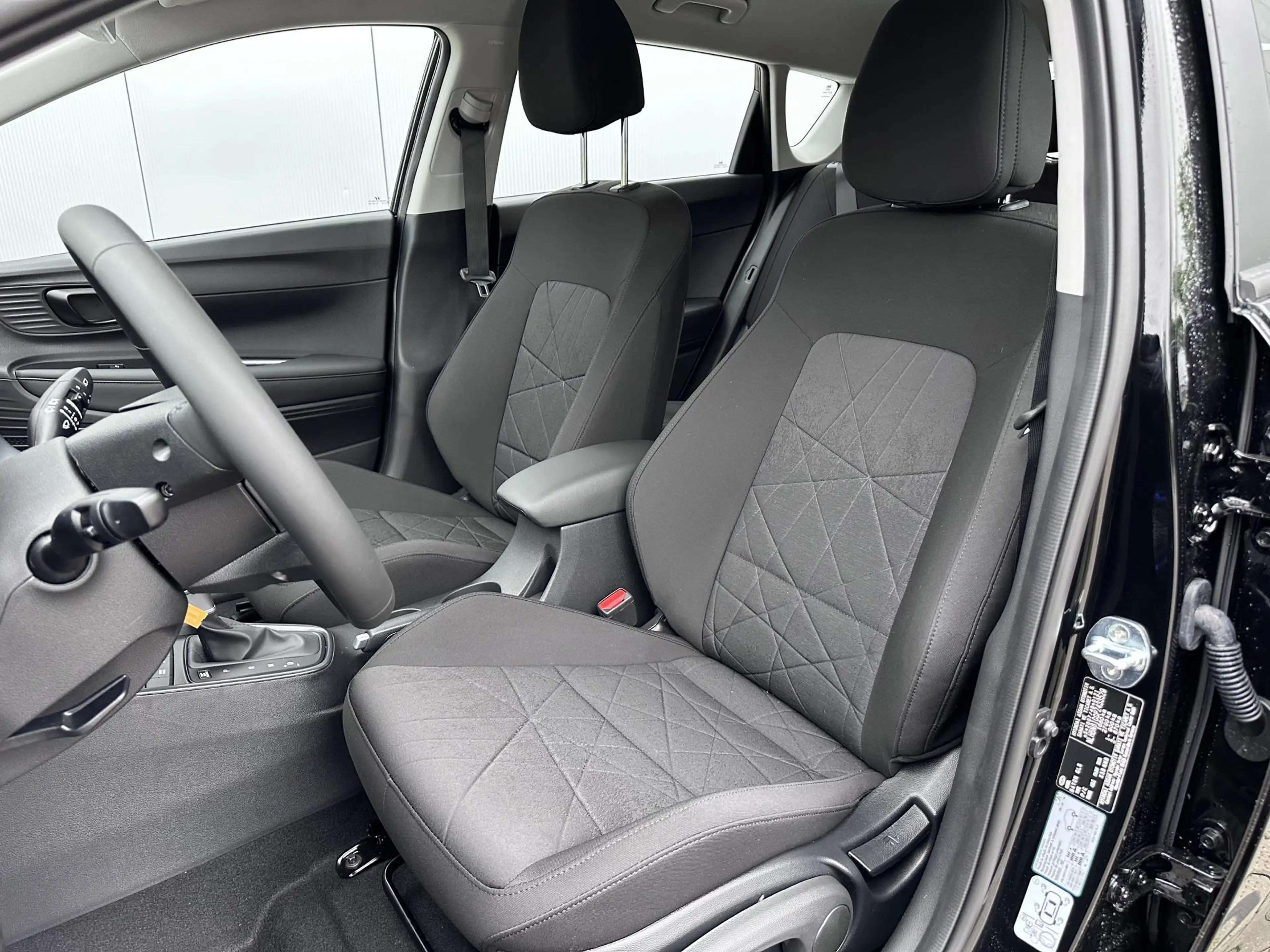 Hyundai BAYON 1.0 T-GDI Comfort / Automaat / Navigatie middels A — photo 17