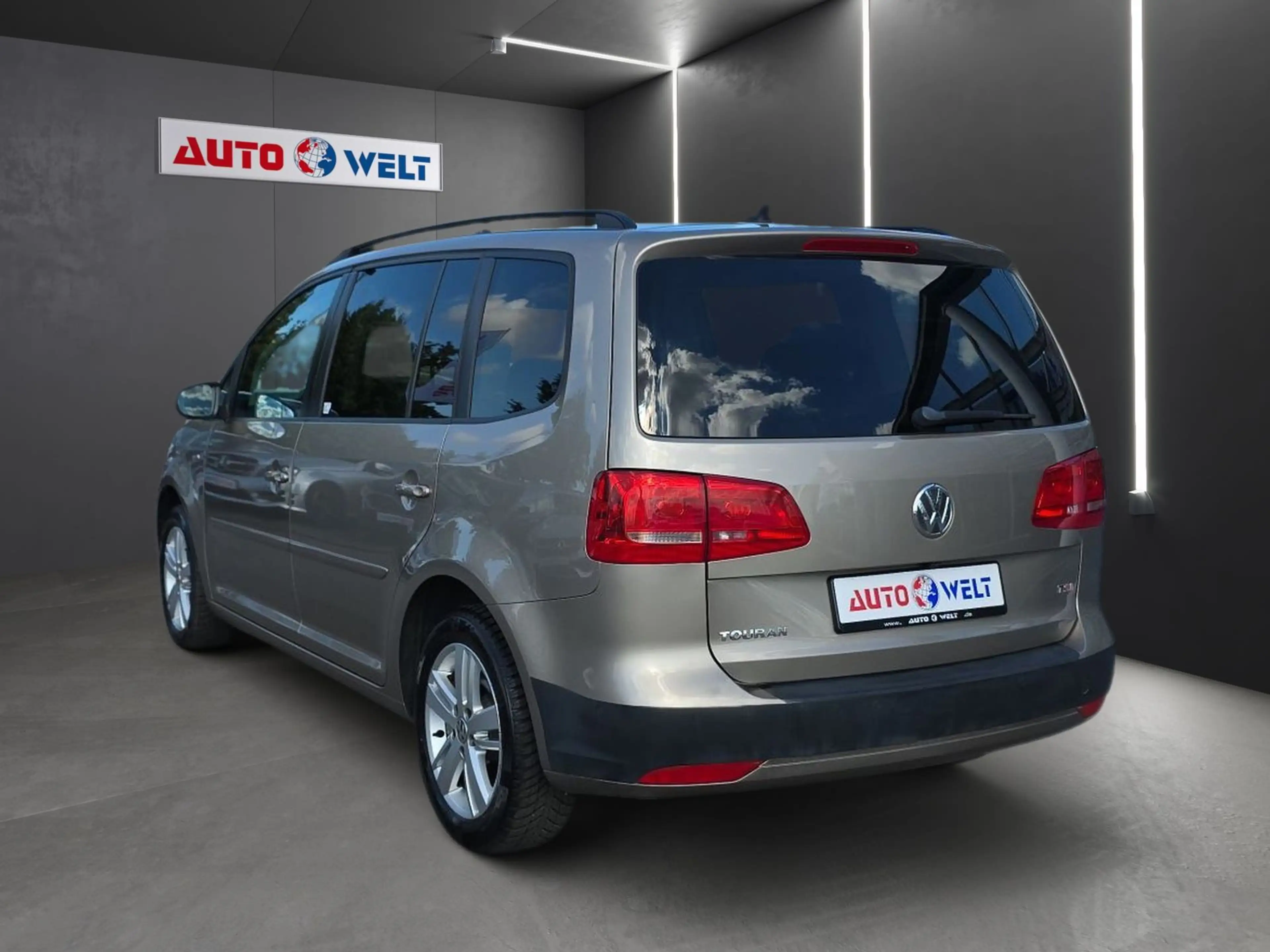 Volkswagen Touran 1.4 16V TSI Style Navi Panorama PDC AHK — photo 5