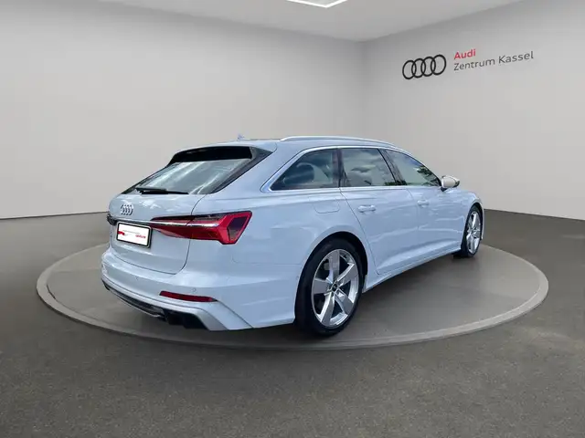 Audi S6 view 6