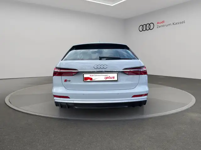 Audi S6 view 5