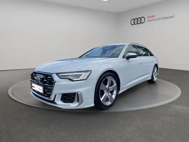 Audi S6 view 2