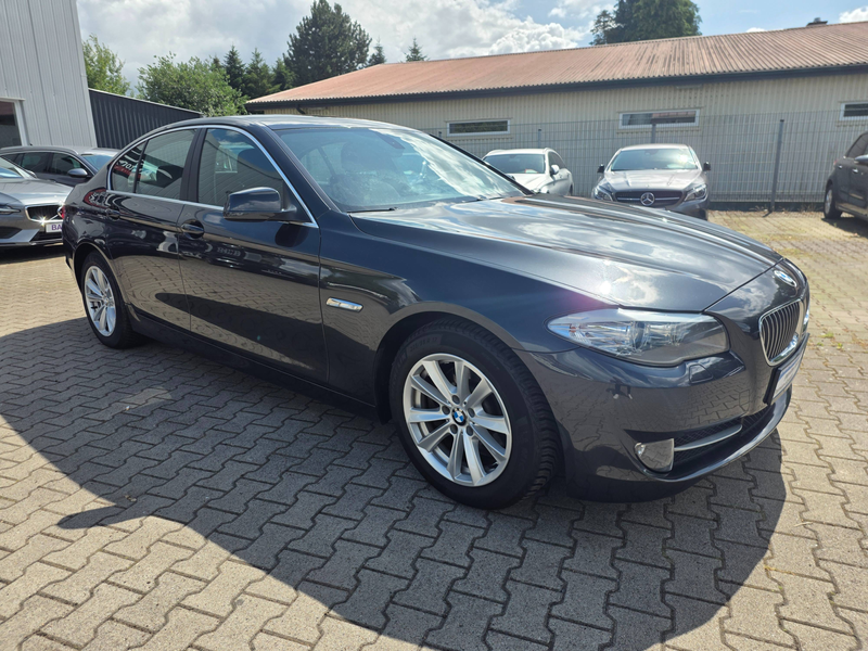 BMW 520 520 d Lim. Steptronic — photo 2