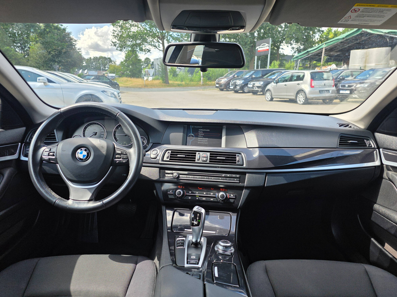 BMW 520 520 d Lim. Steptronic — photo 10