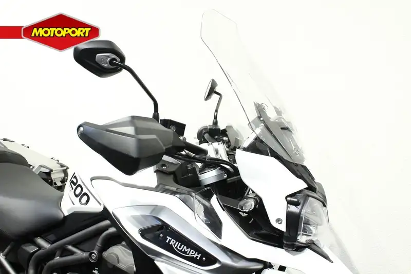 Triumph Tiger 1200 - foto 5