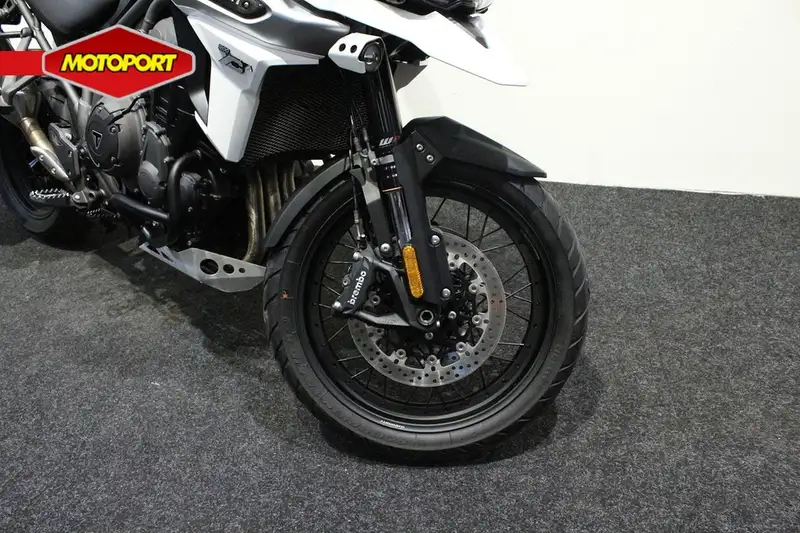 Triumph Tiger 1200 - foto 8