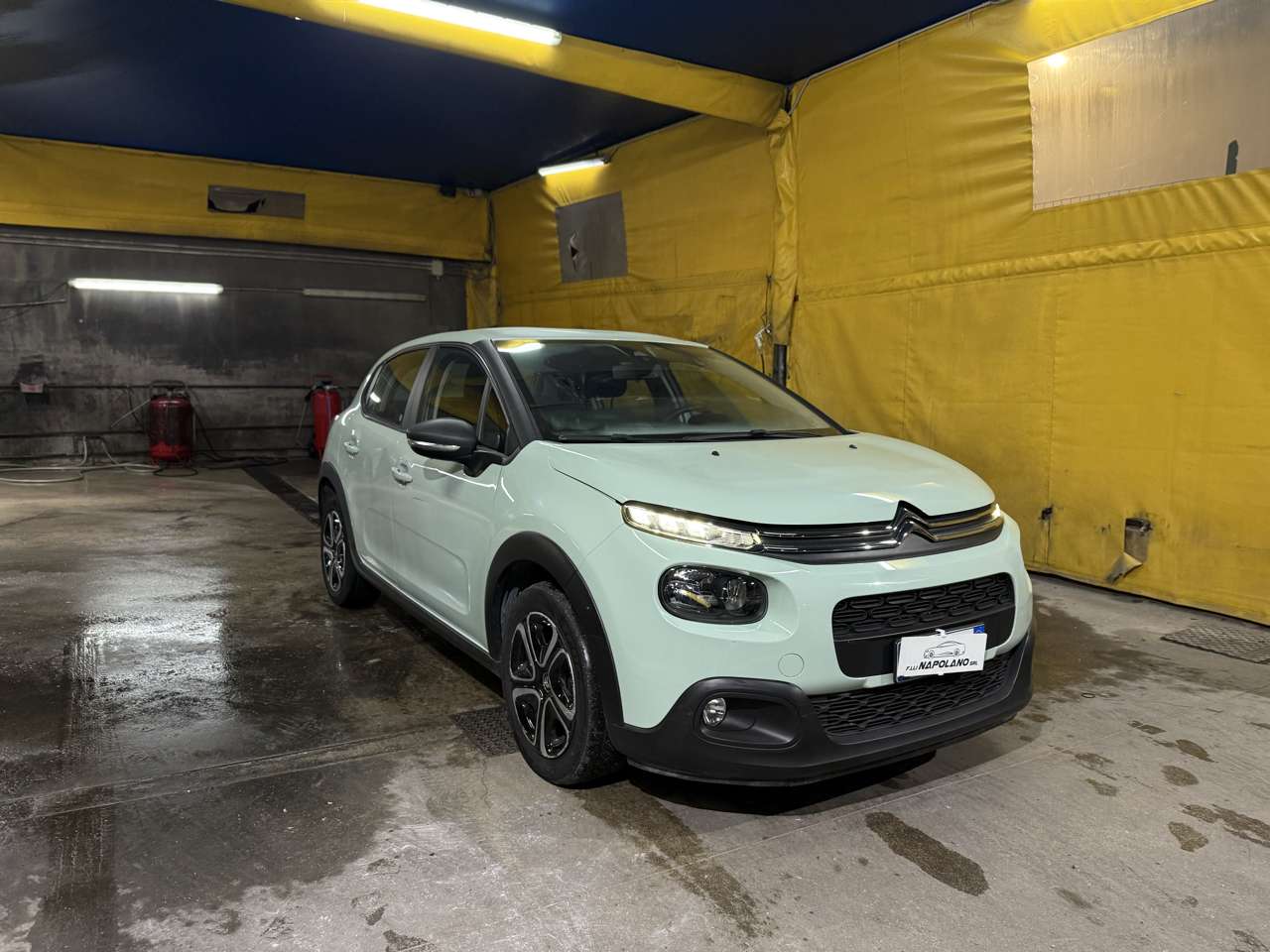 Citroen C3 C3 III 2017 1.6 bluehdi Shine s