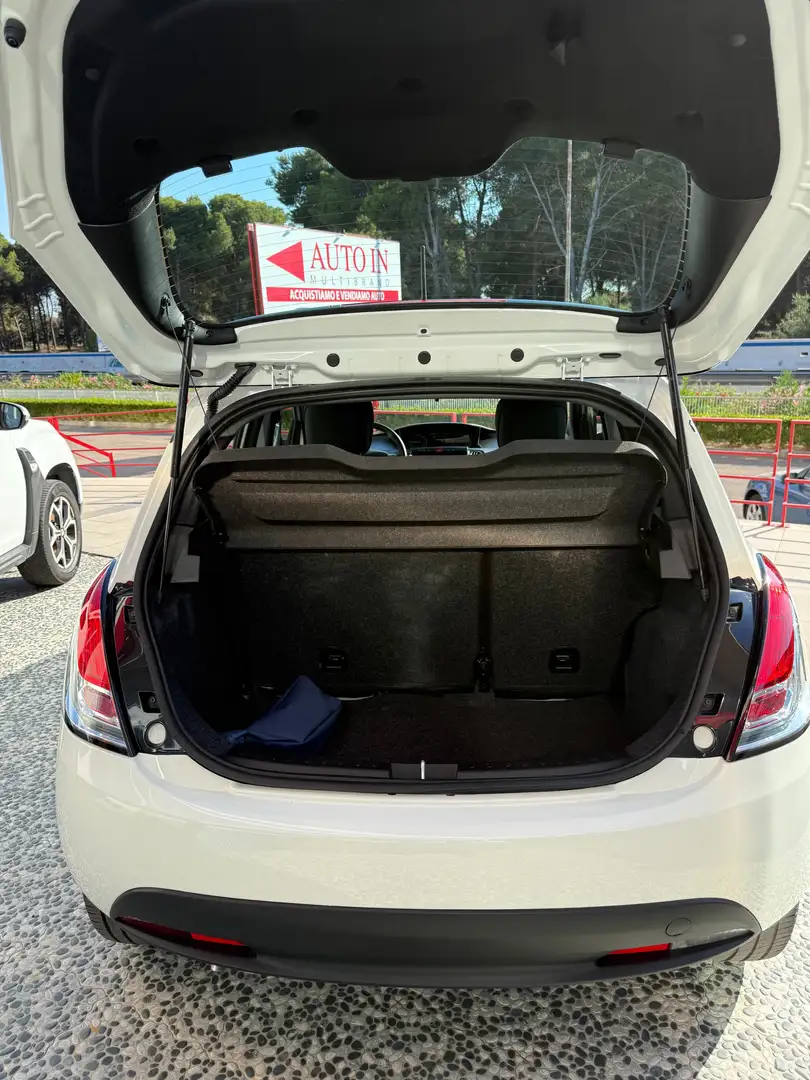 Lancia Ypsilon Ypsilon III 2021 1.0 firefly hybrid Gold Plus s Bianco - 1