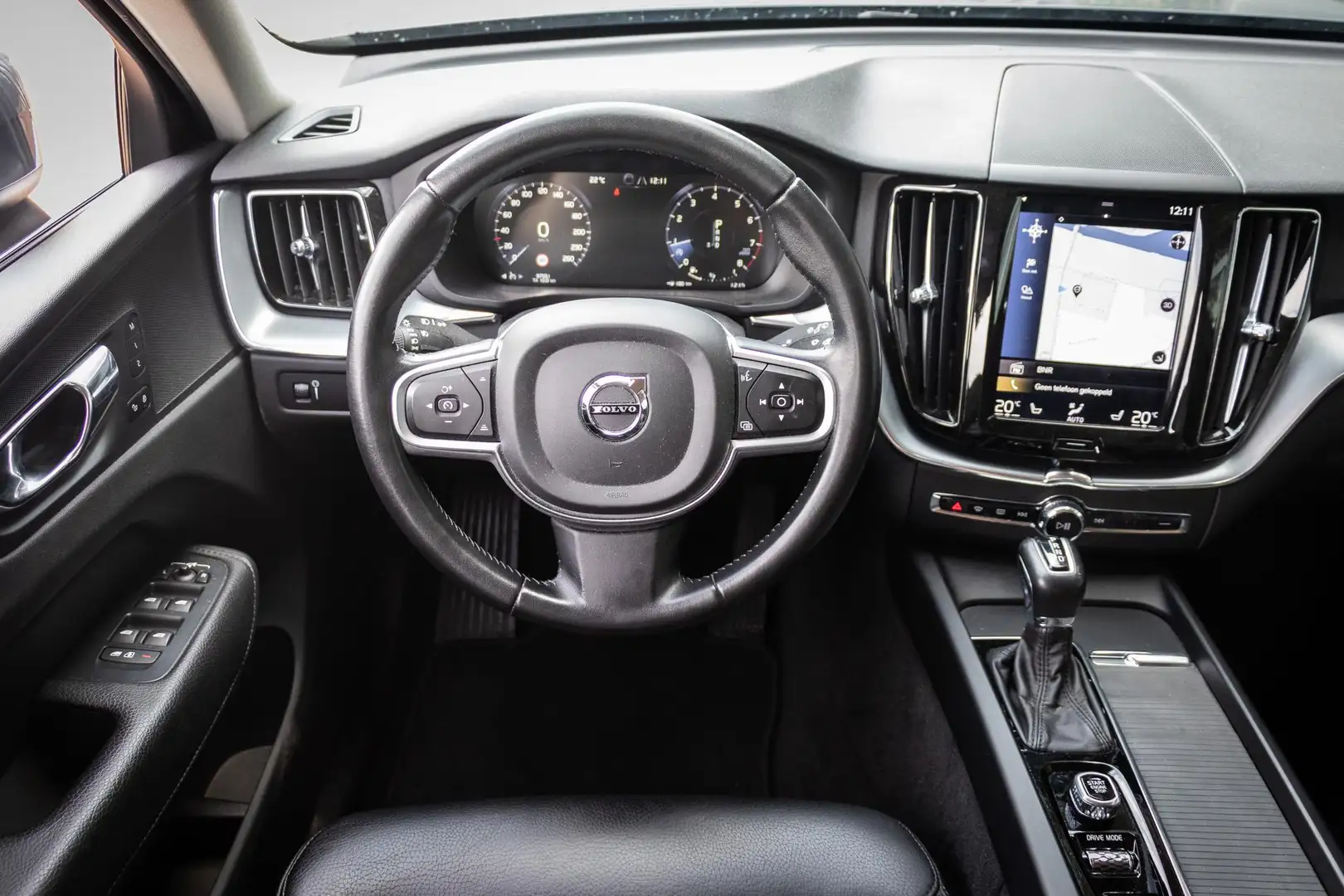 Volvo XC60 T5 Aut.8 Momentum | Adaptieve LED koplampen | Trek Gris - 2