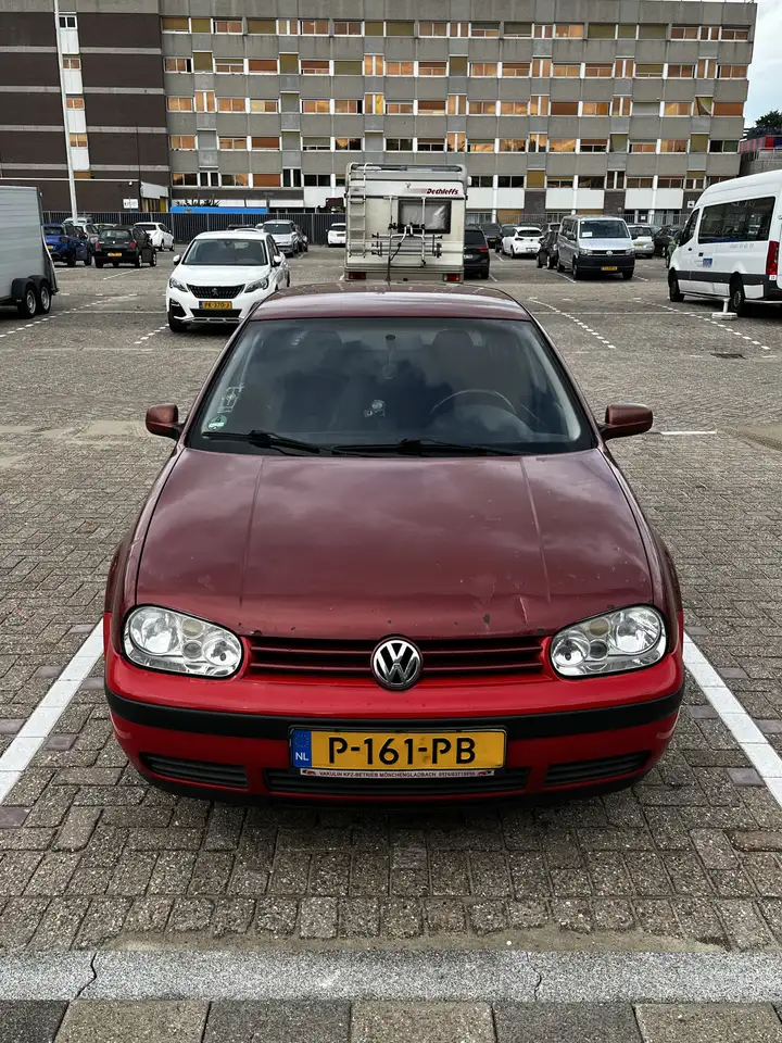 Volkswagen Golf 1.6 Comfortline, foto 1