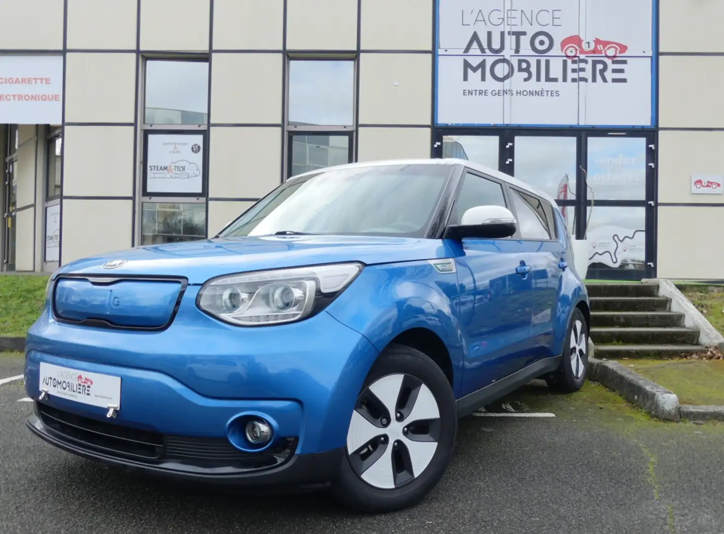 Kia Soul EV 110 CH 27 KWH Bleu - 1