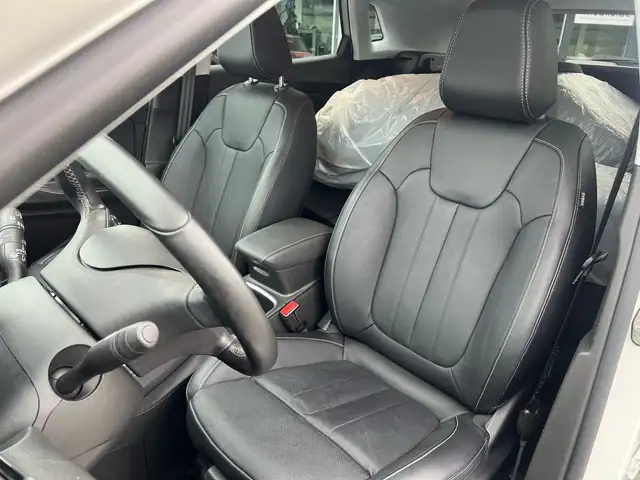 Opel Grandland view 14