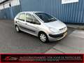 Citroen Xsara Picasso nieuwe apk 2.0i-16V Différence Inruilauto’s tegen Grau - thumbnail 1