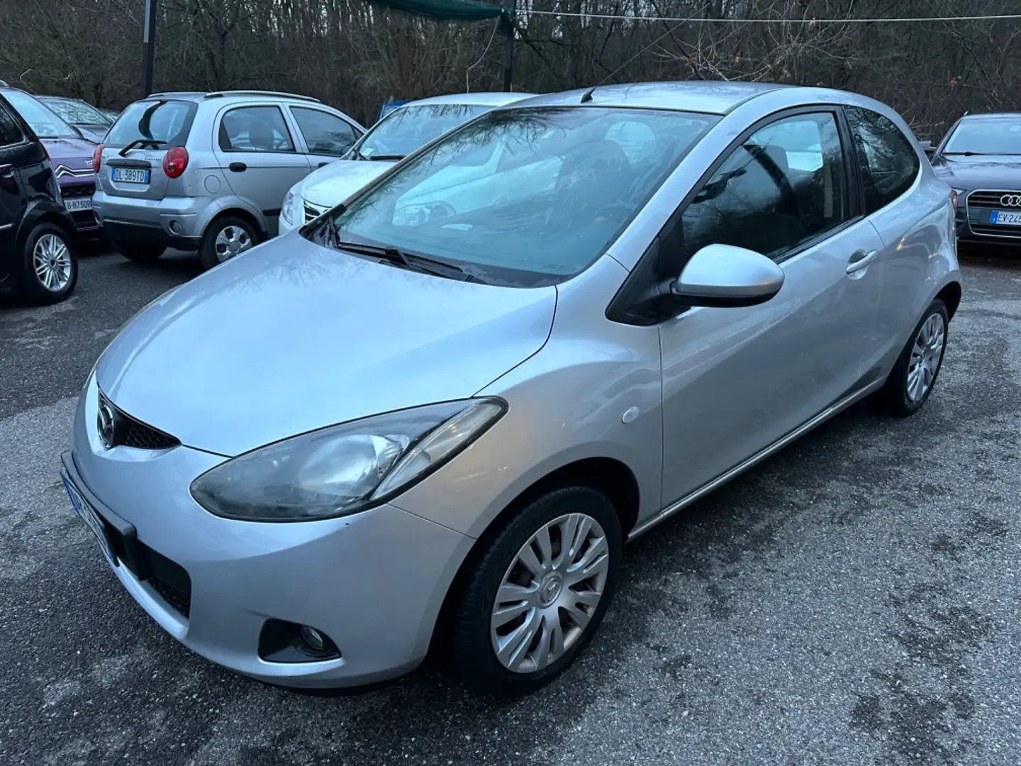 Mazda 2 Mazda2 1.3 16V *NEOPATENTATI* Argento - 2