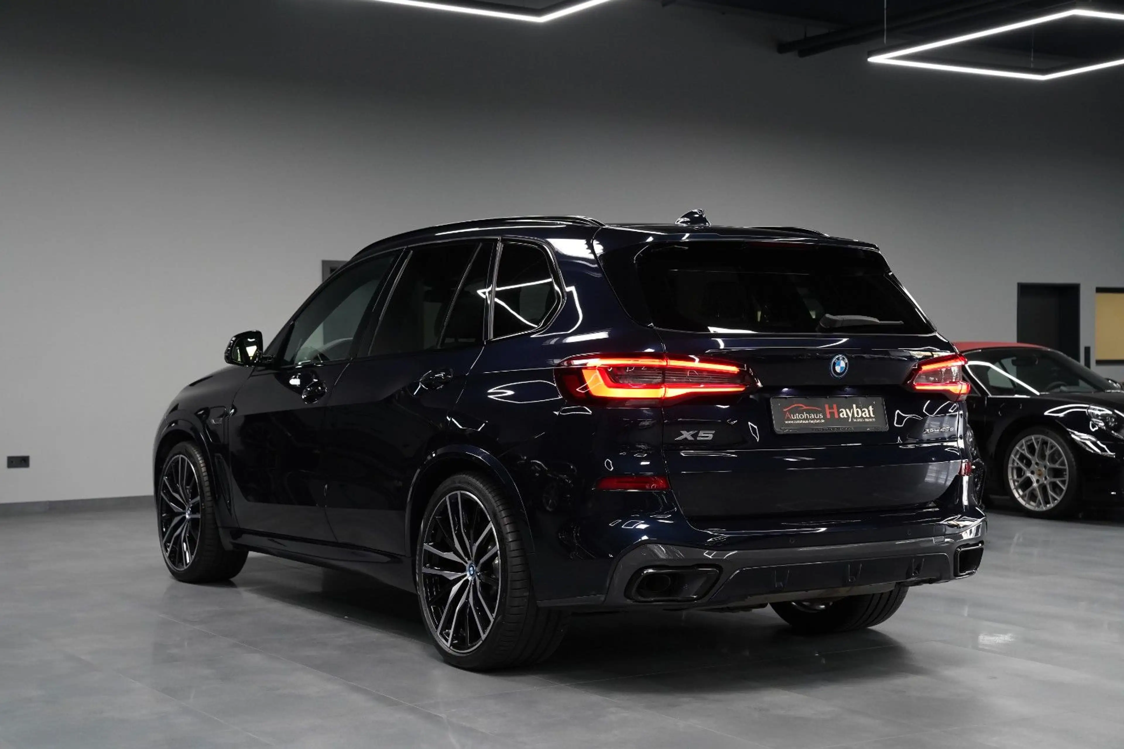 BMW X5 45e M Sport Laser-360-Pano-ACC-Carbo-Luft-B&W — photo 5
