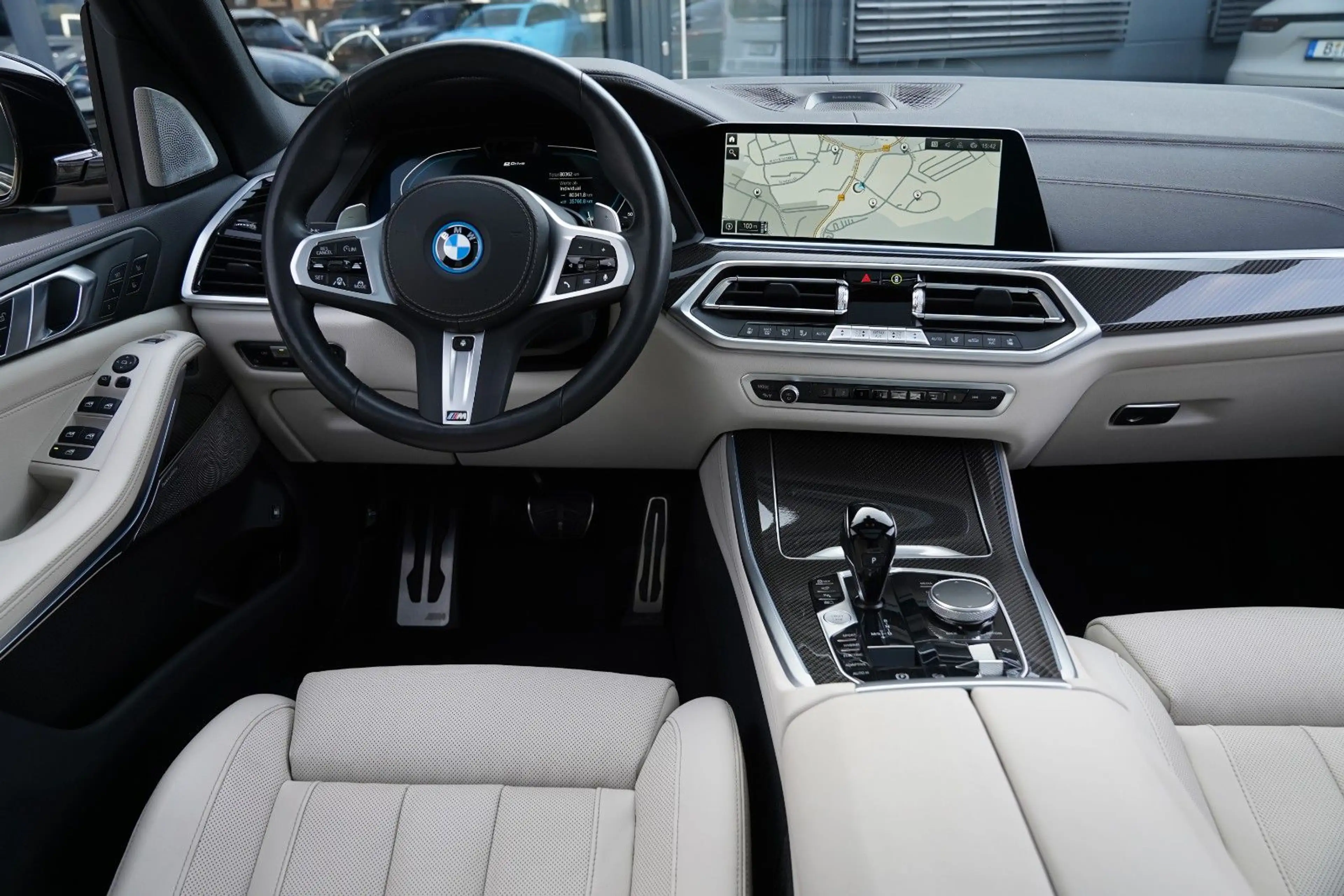 BMW X5 45e M Sport Laser-360-Pano-ACC-Carbo-Luft-B&W — photo 10