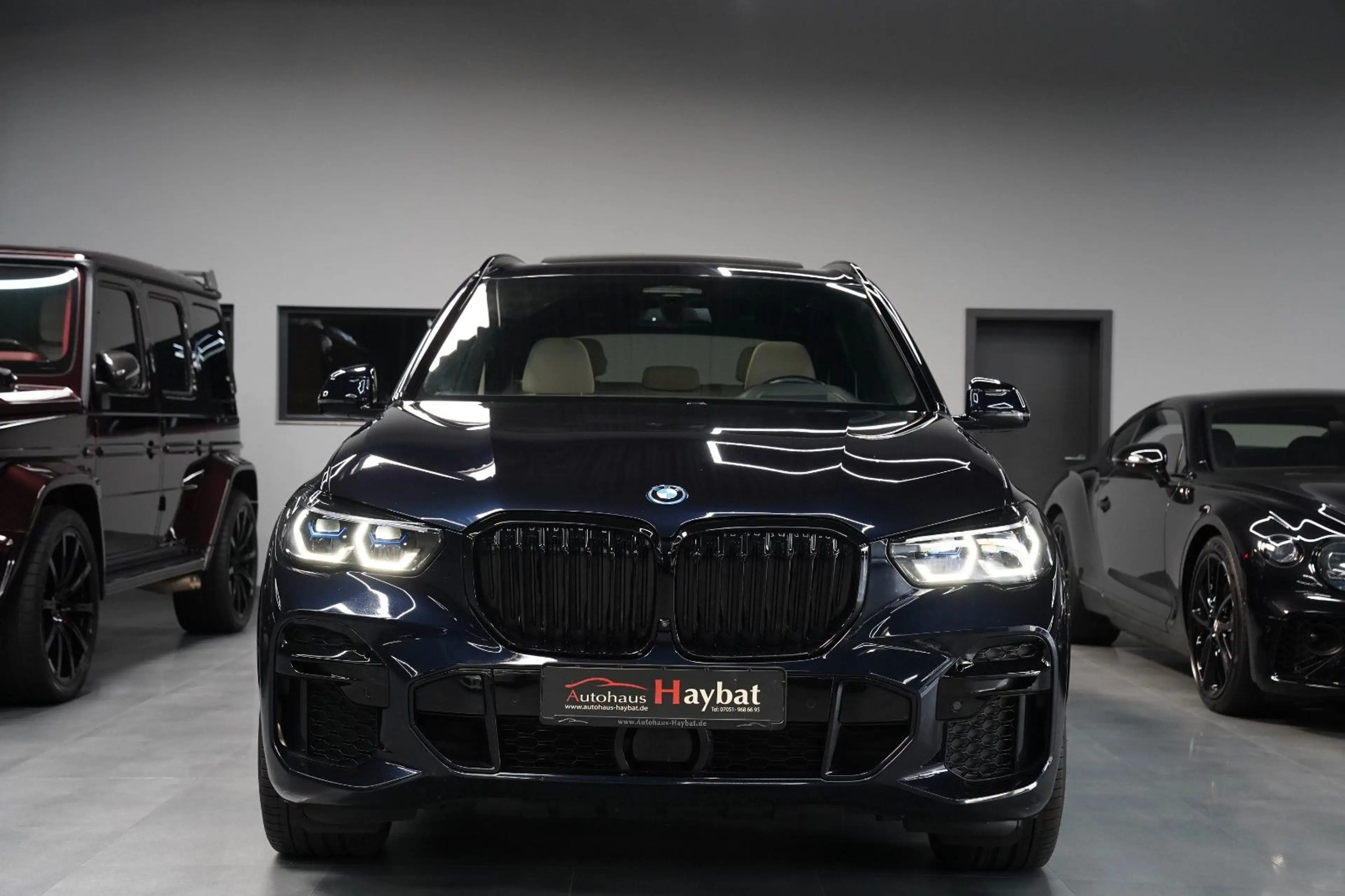 BMW X5 45e M Sport Laser-360-Pano-ACC-Carbo-Luft-B&W — photo 2