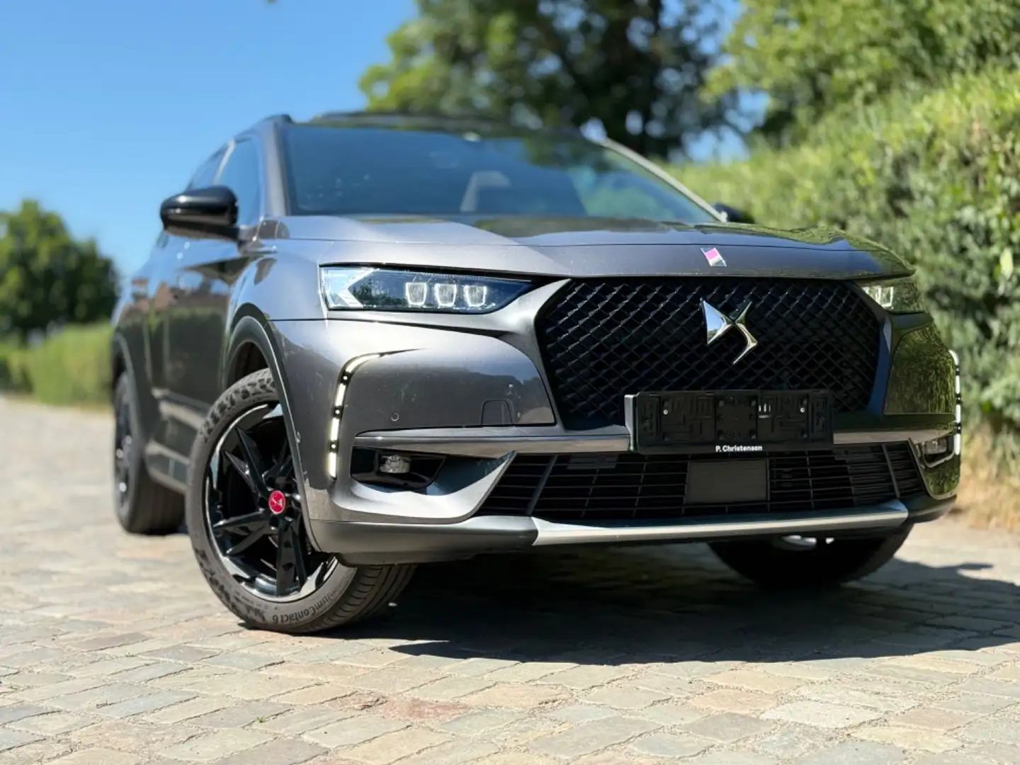 DS Automobiles DS 7 Crossback DS 7 Crossback So Chic*1ERH*LED* Grau - 1