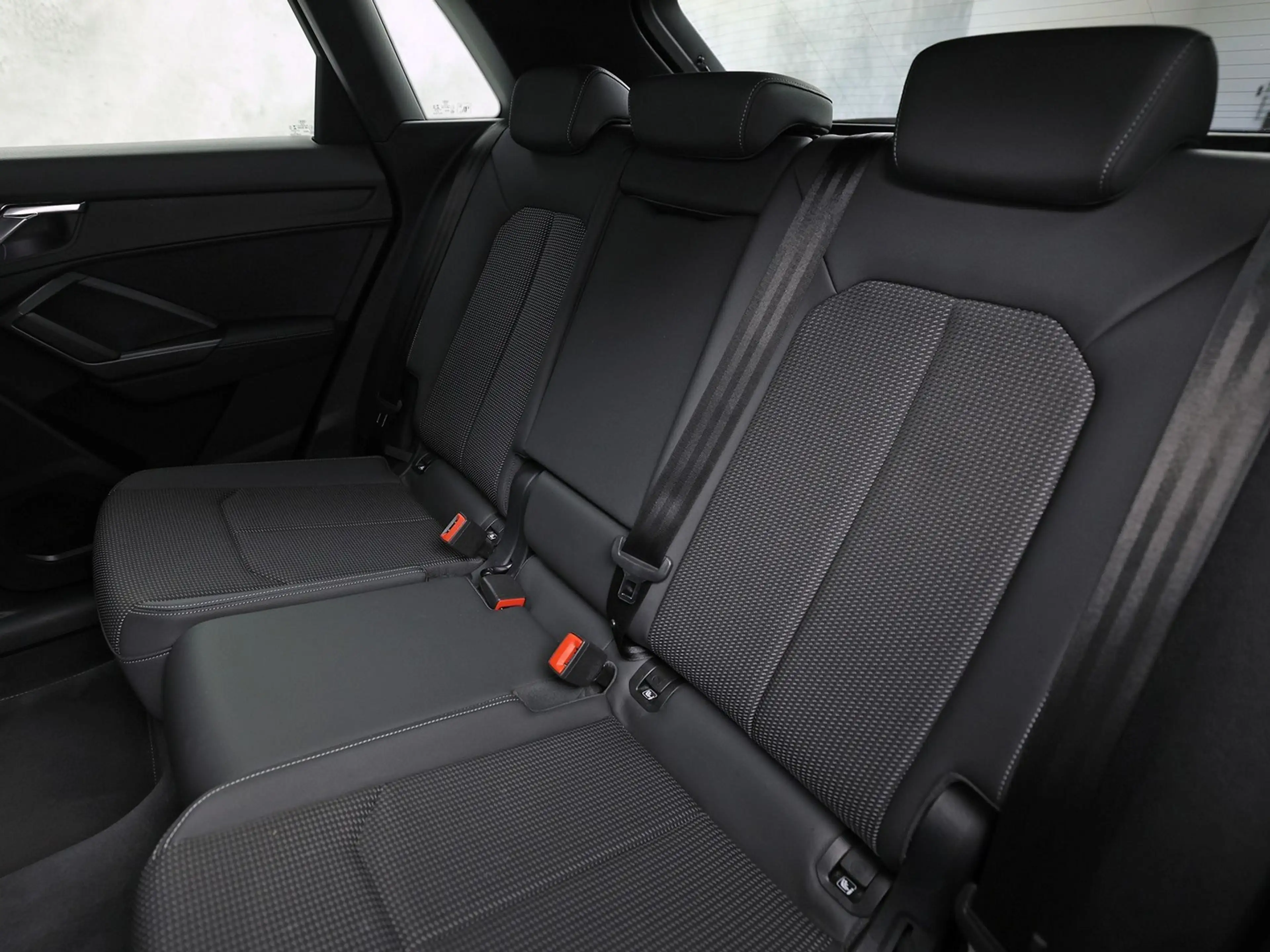 Audi Q3 45 TFSI e S edition 245Pk Automaat (2X S-LINE, APP — photo 17