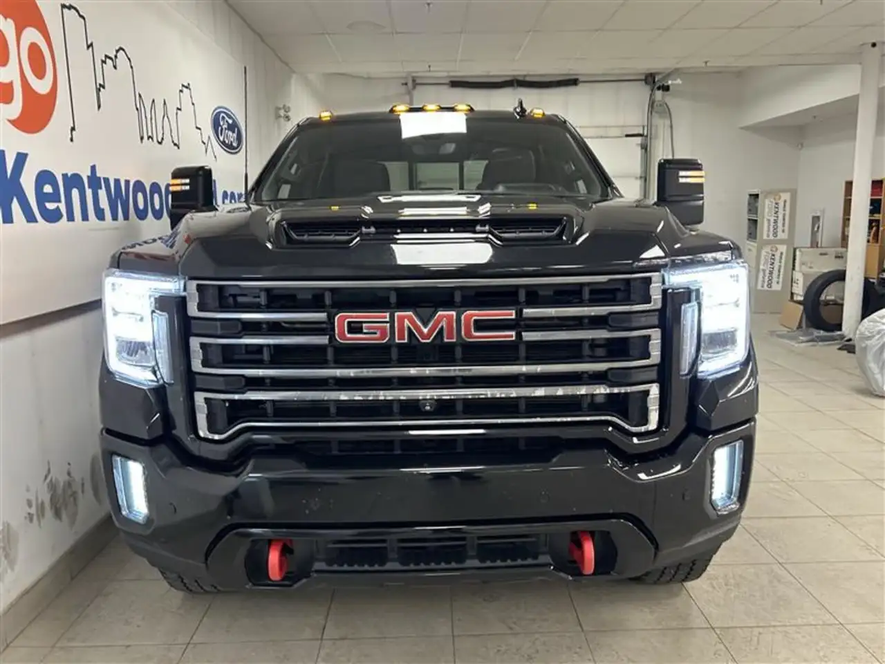 GMC Sierra 3500HD photo GMC Sierra 3500HD