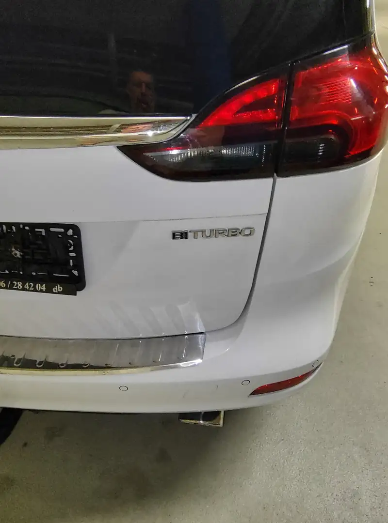 Opel Zafira Tourer 2.0 BITurbo CDTI Start/Stop Sport - 2