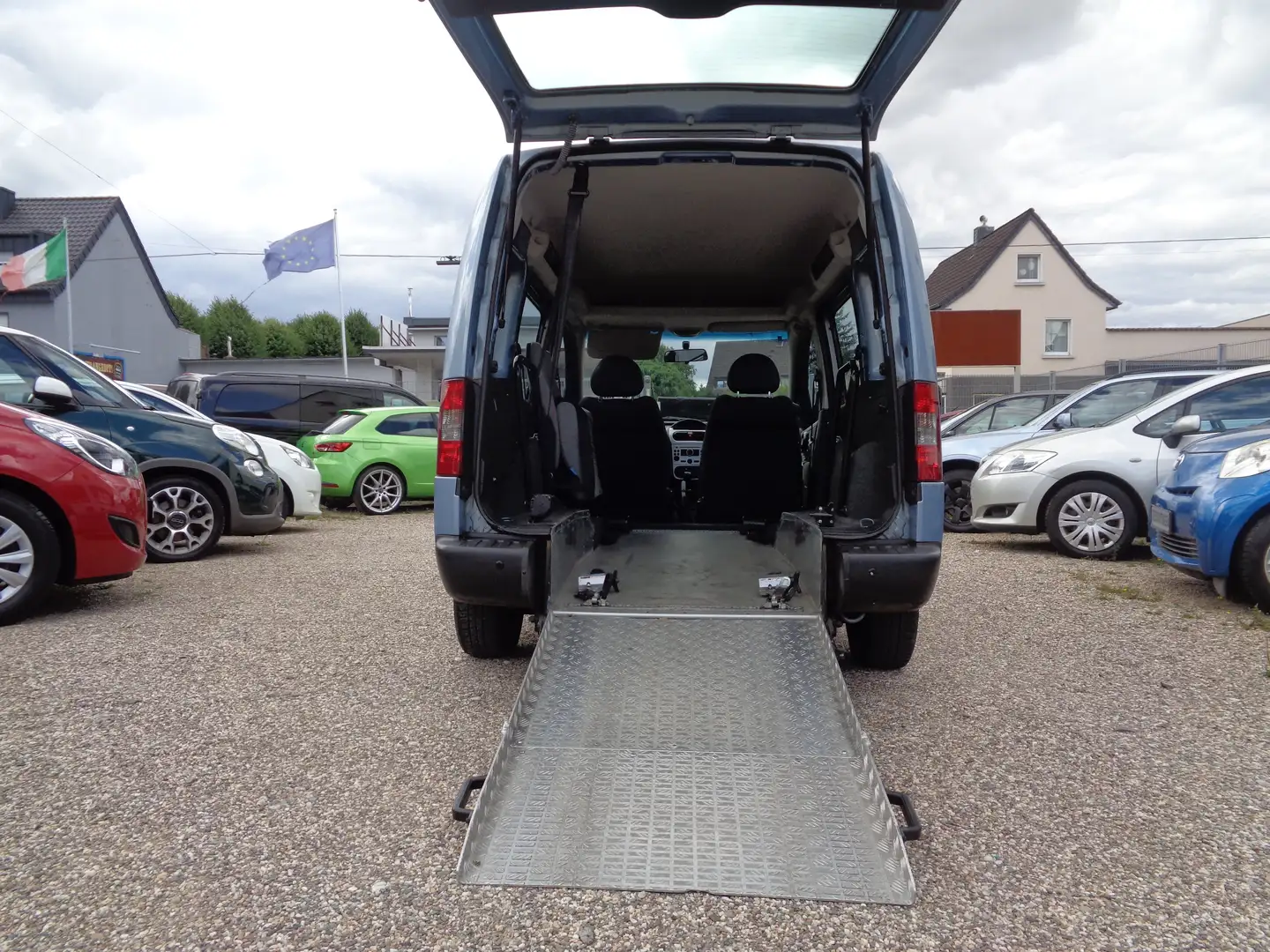 Opel Combo Rollstuhlgerecht-Behindertengerecht Azul - 1