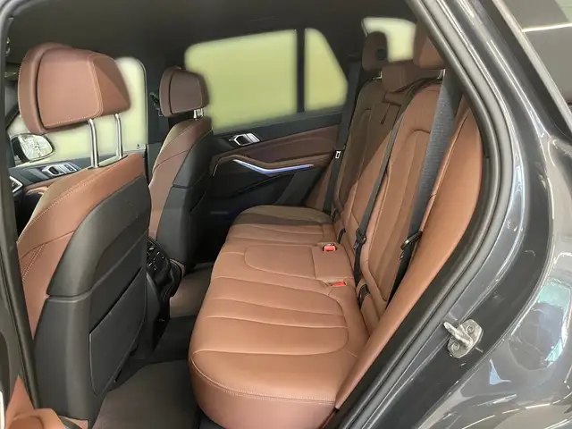 BMW X5 X5 view 7