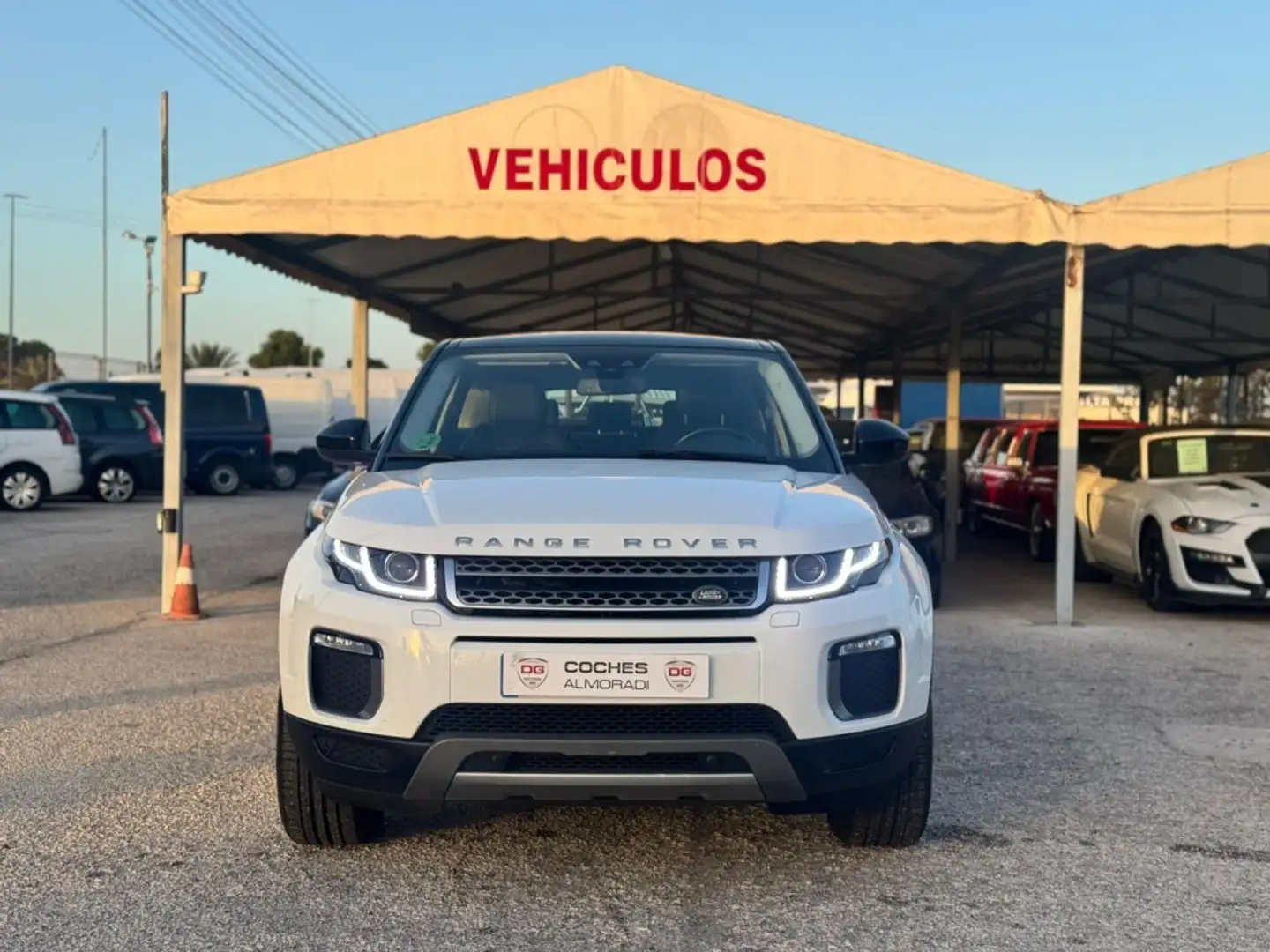 Land Rover Range Rover Evoque 2.0TD4 HSE 4WD Aut. 150 Blanc - 1